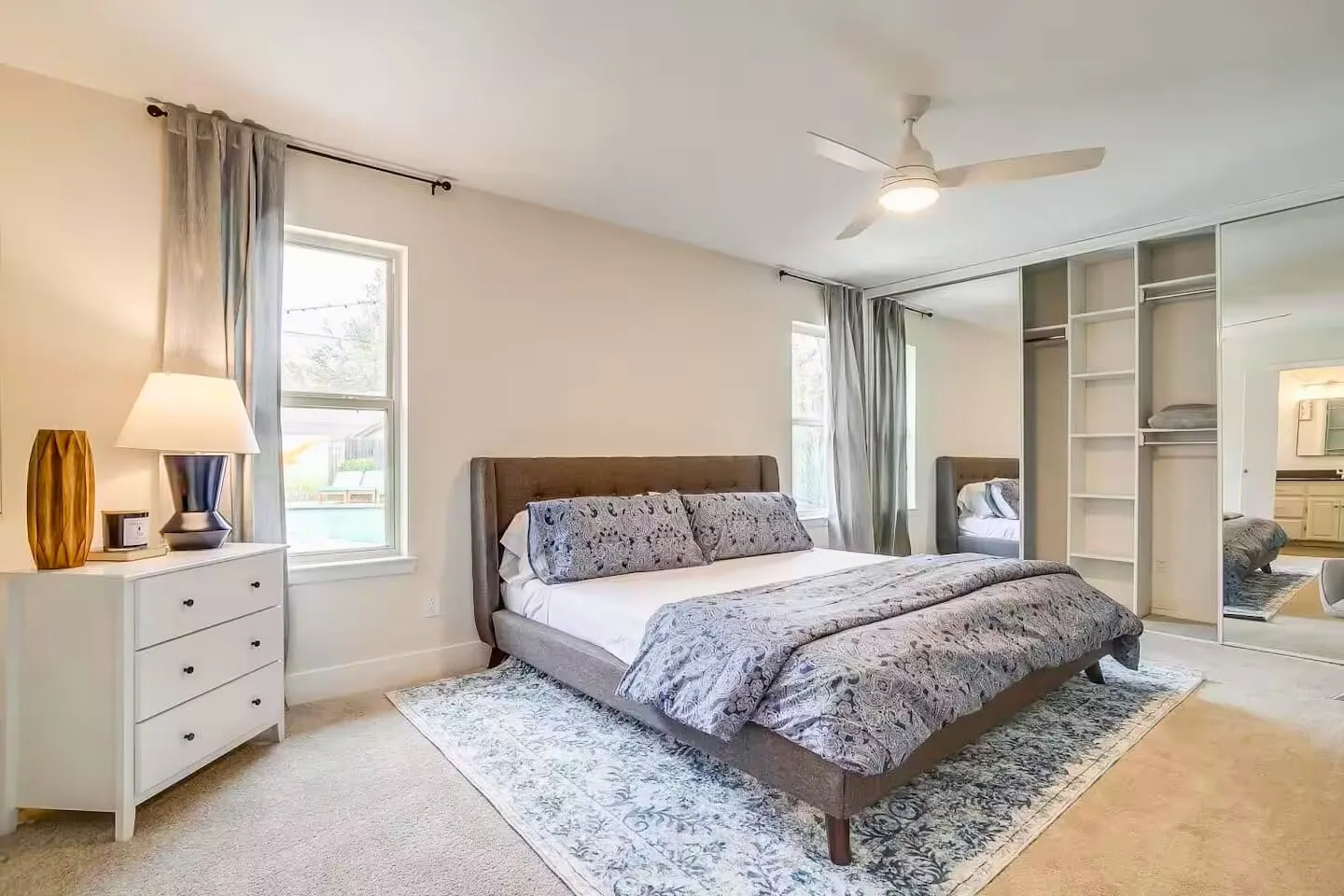 Single Family Residence For Sale in Tarrant County , 2426 Nottingham Place, Grand Prairie, Texas 75050, 3 Bedroom, 2 Bathroom, 2 Garage spaces, 2,473 Sqft, built in 1970, mls#21398802, Real Estate Agent in Grand Prairie, Homes For Sale in Tarrant county, Homes For Sale in Grand Prairie, Realtor in Grand Prairie Texas, Real Estate Brokerage Independent Realty Texas, Luminita Cordes Realtor
