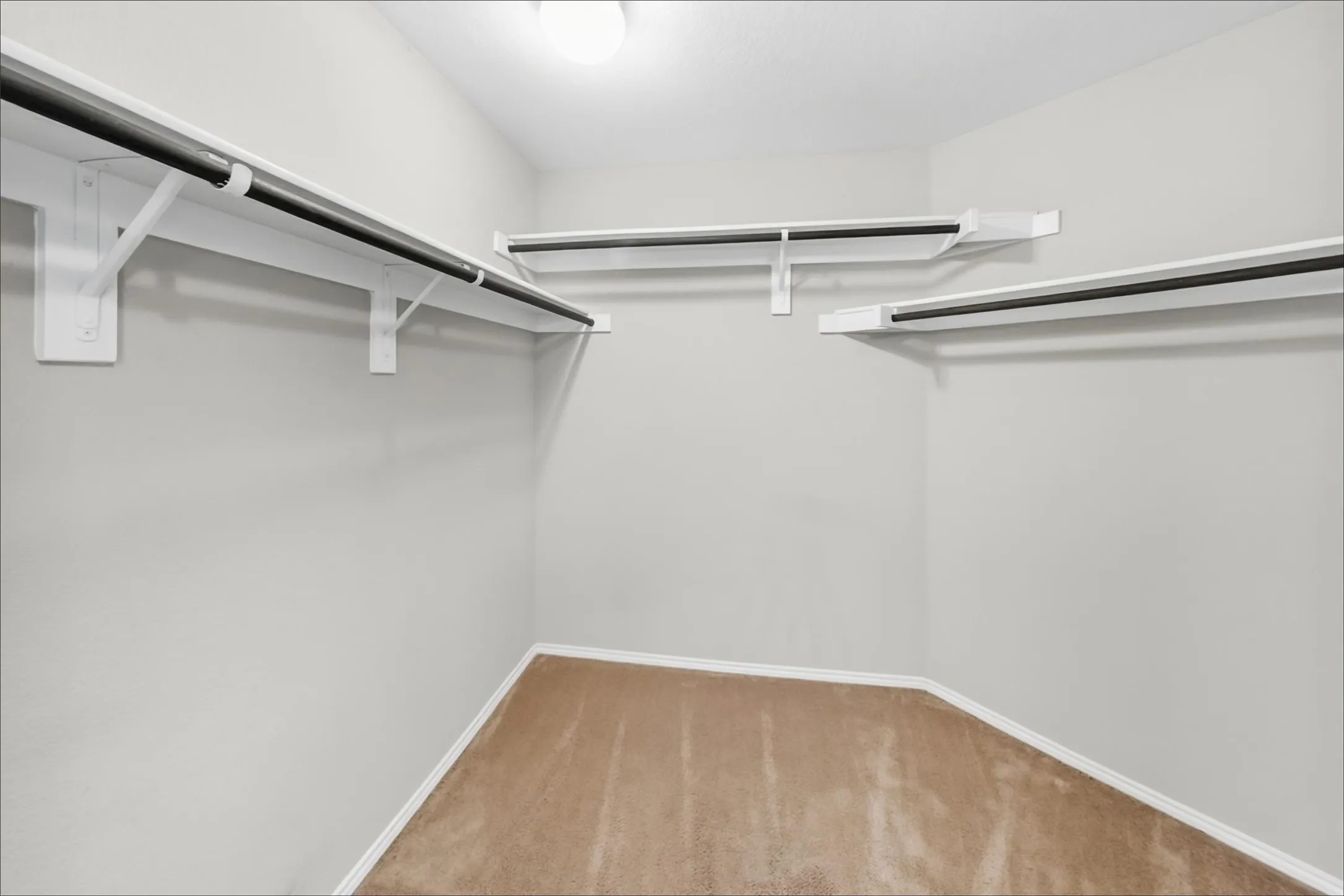 Single Family Residence For Rent in Tarrant County , 3028 Coyote Canyon Trail, Fort Worth, Texas 76108, 4 Bedroom, 4 Bathroom, 2 Garage spaces, 2,609 Sqft, built in 2018, mls#21408298, Real Estate Agent in Fort Worth, Homes For Rent in Tarrant county, Homes For Rent in Fort Worth, Realtor in Fort Worth Texas, Real Estate Brokerage Independent Realty Texas, Luminita Cordes Realtor