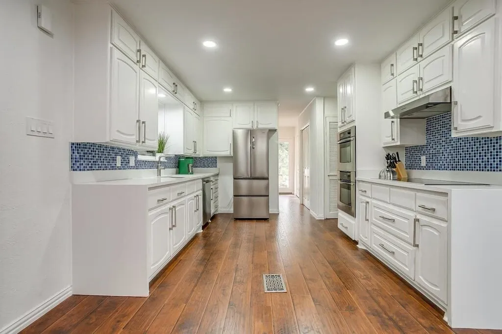 Single Family Residence For Sale in Dallas County , 2306 Cypress Drive, Grand Prairie, Texas 75050, 6 Bedroom, 7 Bathroom, Garage spaces, 4,010 Sqft, built in 1962, mls#21398943, Real Estate Agent in Grand Prairie, Homes For Sale in Dallas county, Homes For Sale in Grand Prairie, Realtor in Grand Prairie Texas, Real Estate Brokerage Independent Realty Texas, Luminita Cordes Realtor