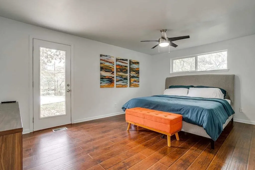 Single Family Residence For Sale in Dallas County , 2306 Cypress Drive, Grand Prairie, Texas 75050, 6 Bedroom, 7 Bathroom, Garage spaces, 4,010 Sqft, built in 1962, mls#21398943, Real Estate Agent in Grand Prairie, Homes For Sale in Dallas county, Homes For Sale in Grand Prairie, Realtor in Grand Prairie Texas, Real Estate Brokerage Independent Realty Texas, Luminita Cordes Realtor