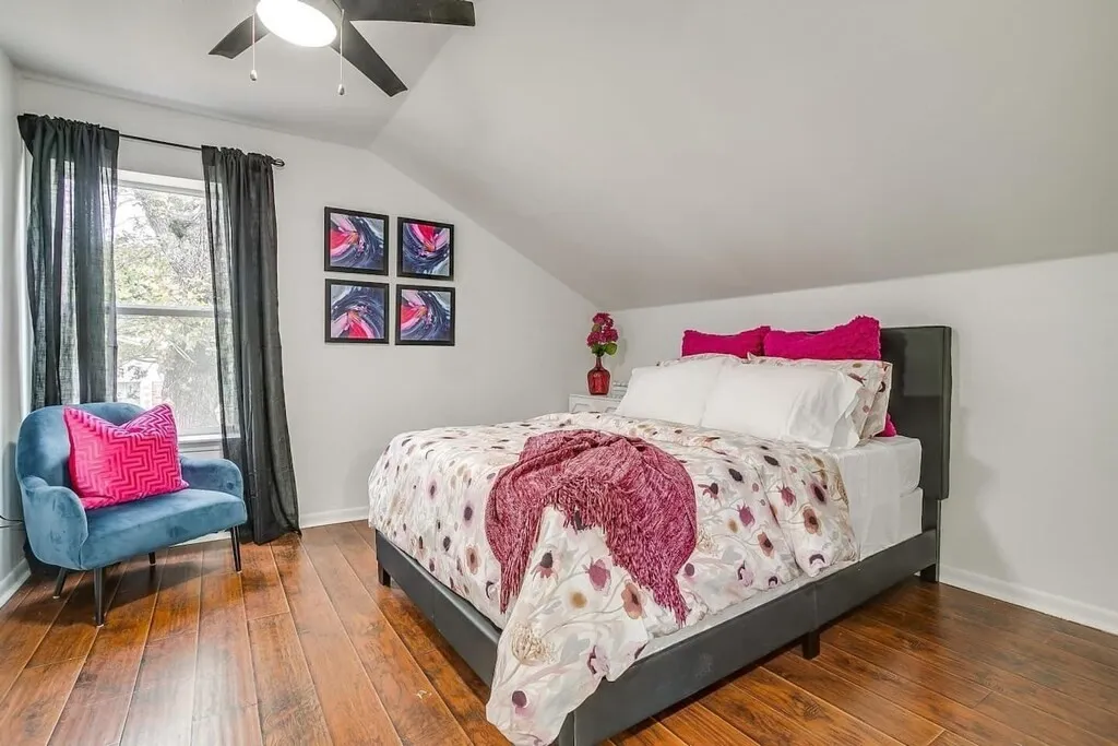 Single Family Residence For Sale in Dallas County , 2306 Cypress Drive, Grand Prairie, Texas 75050, 6 Bedroom, 7 Bathroom, Garage spaces, 4,010 Sqft, built in 1962, mls#21398943, Real Estate Agent in Grand Prairie, Homes For Sale in Dallas county, Homes For Sale in Grand Prairie, Realtor in Grand Prairie Texas, Real Estate Brokerage Independent Realty Texas, Luminita Cordes Realtor