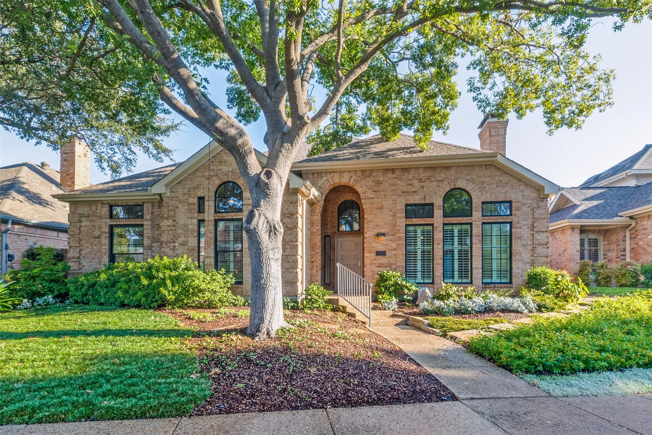 Single Family Residence For Sale