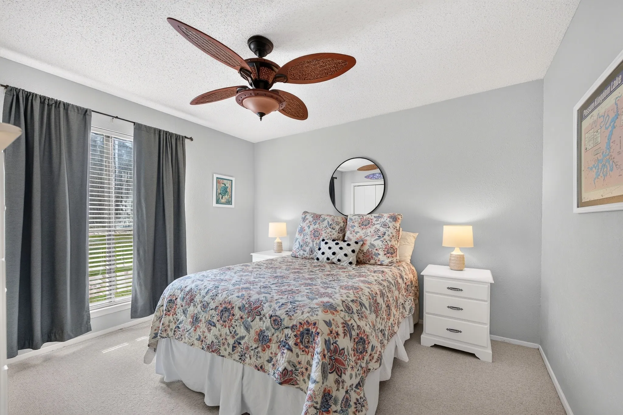 Single Family Residence For Sale in Palo Pinto County , 1004 Standing Cypress, Possum Kingdom Lake, Texas 76449, 4 Bedroom, 4 Bathroom, Garage spaces, 2,335 Sqft, built in 1978, mls#21408253, Real Estate Agent in Possum Kingdom Lake, Homes For Sale in Palo Pinto county, Homes For Sale in Possum Kingdom Lake, Realtor in Possum Kingdom Lake Texas, Real Estate Brokerage Independent Realty Texas, Luminita Cordes Realtor