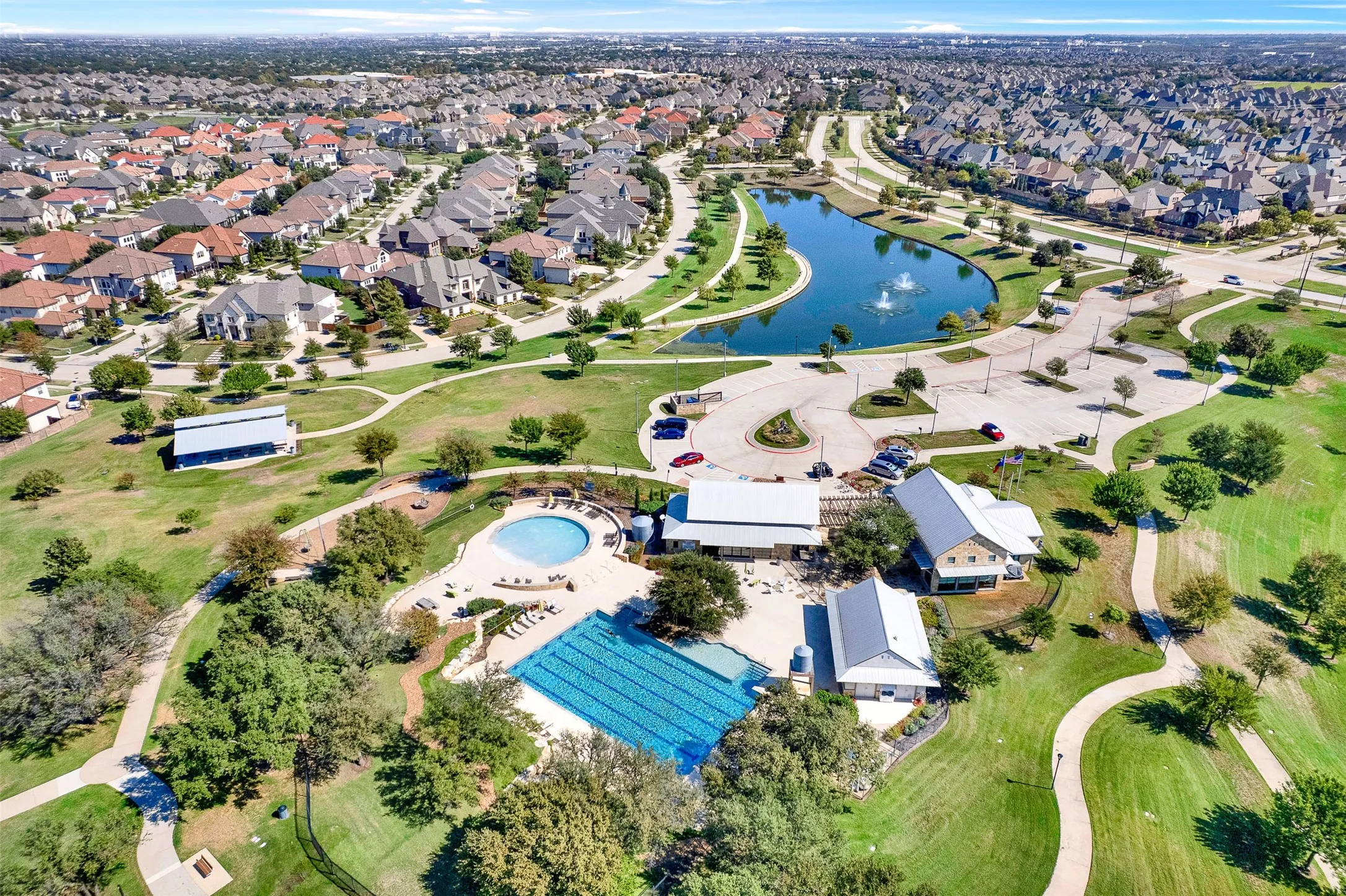 Single Family Residence For Sale in Denton County , 6174 Forefront Avenue, Frisco, Texas 75036, 5 Bedroom, 6 Bathroom, 3 Garage spaces, 4,626 Sqft, built in 2016, mls#21406056, Real Estate Agent in Frisco, Homes For Sale in Denton county, Homes For Sale in Frisco, Realtor in Frisco Texas, Real Estate Brokerage Independent Realty Texas, Luminita Cordes Realtor