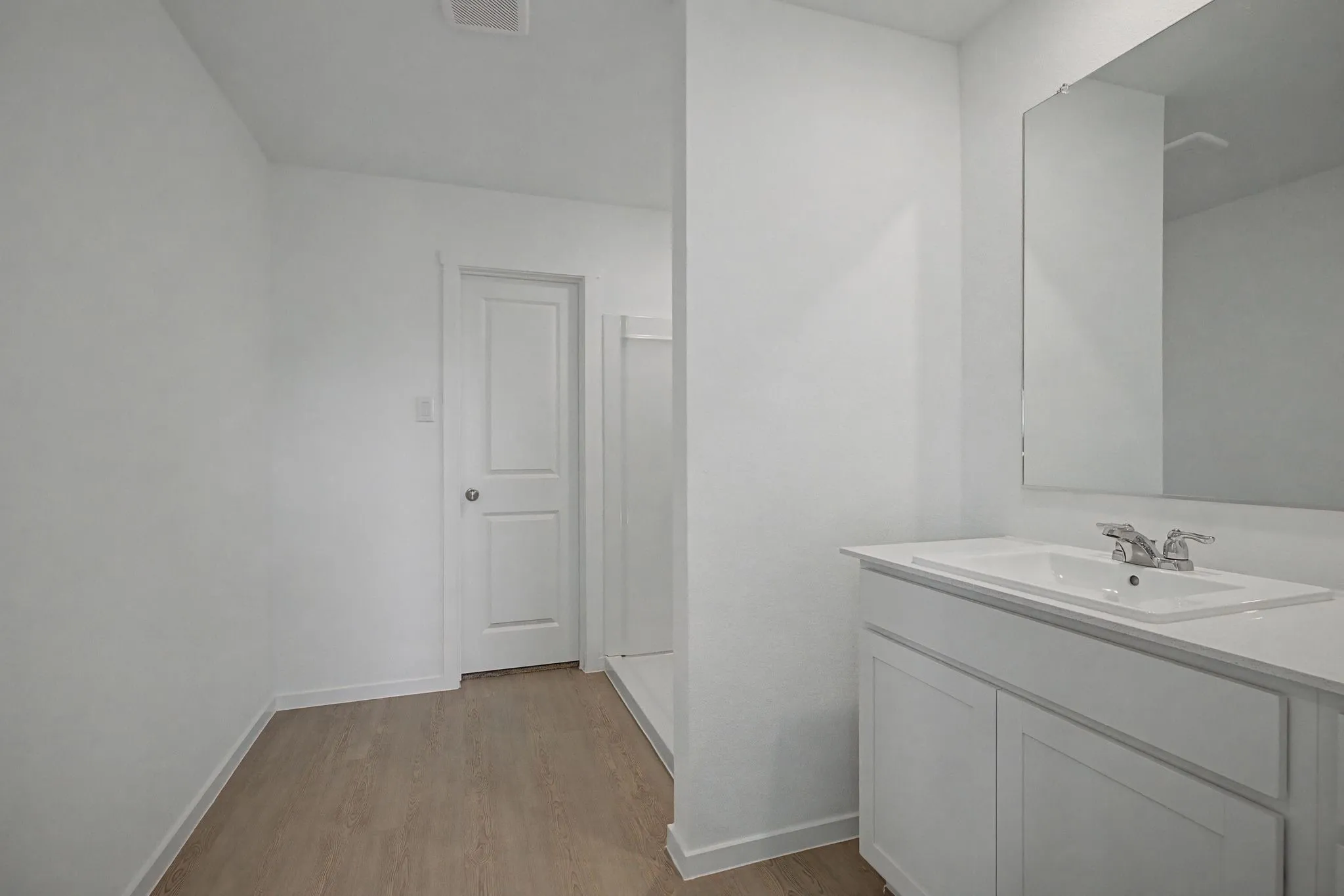 Single Family Residence For Rent in Johnson County , 916 Prestonwood Lane, Keene, Texas 76031, 4 Bedroom, 2 Bathroom, 2 Garage spaces, 1,720 Sqft, built in 2026, mls#21405812, Real Estate Agent in Keene, Homes For Rent in Johnson county, Homes For Rent in Keene, Realtor in Keene Texas, Real Estate Brokerage Independent Realty Texas, Luminita Cordes Realtor