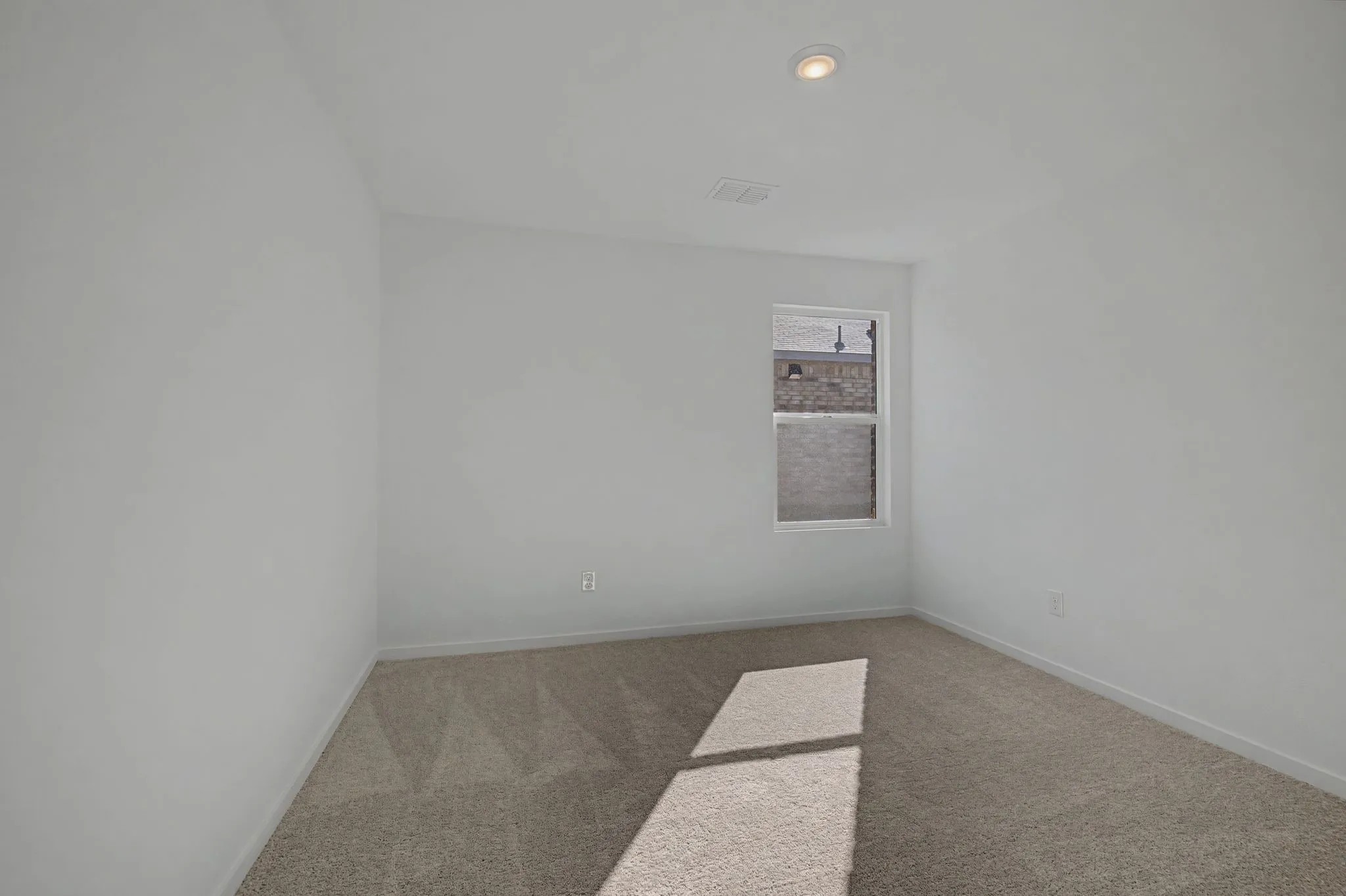 Single Family Residence For Rent in Johnson County , 916 Prestonwood Lane, Keene, Texas 76031, 4 Bedroom, 2 Bathroom, 2 Garage spaces, 1,720 Sqft, built in 2026, mls#21405812, Real Estate Agent in Keene, Homes For Rent in Johnson county, Homes For Rent in Keene, Realtor in Keene Texas, Real Estate Brokerage Independent Realty Texas, Luminita Cordes Realtor