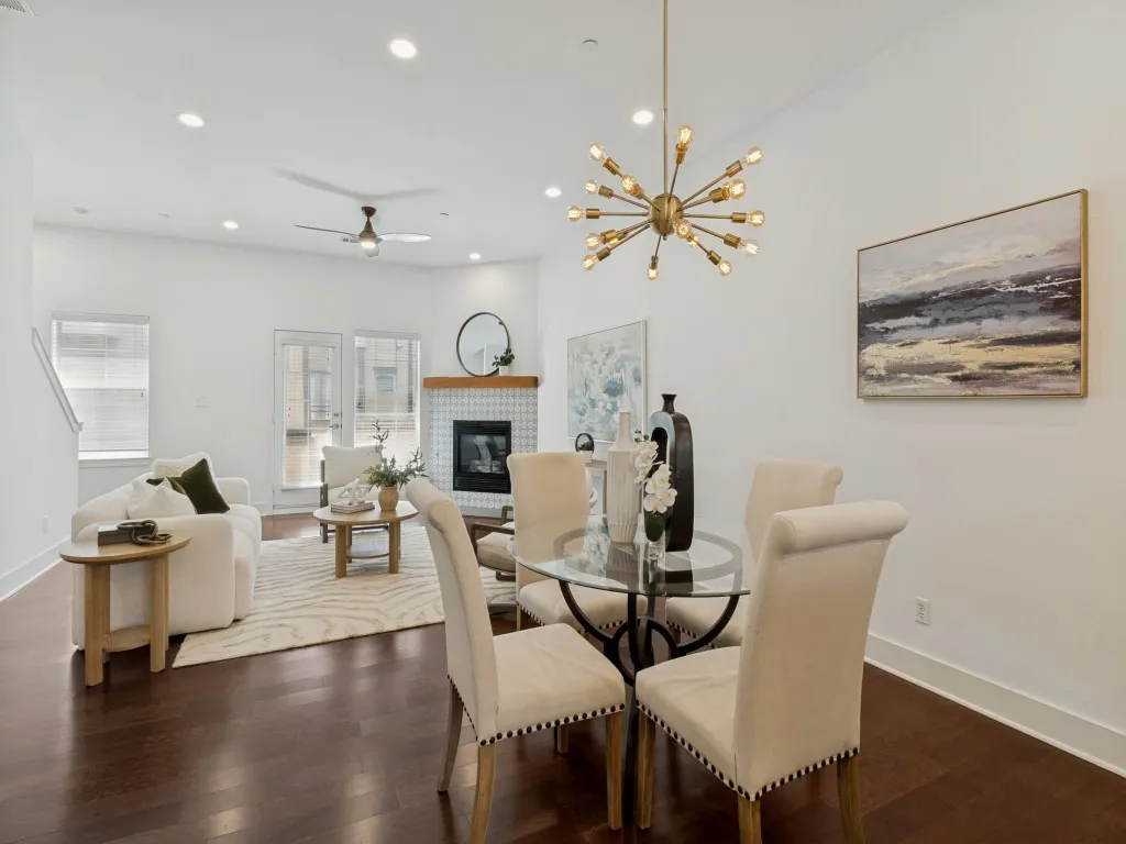 Condominium For Sale in Dallas County , 5743 Prospect Avenue 102, Dallas, Texas 75206, 3 Bedroom, 4 Bathroom, 2 Garage spaces, 1,812 Sqft, built in 2007, mls#21408309, Real Estate Agent in Dallas, Homes For Sale in Dallas county, Homes For Sale in Dallas, Realtor in Dallas Texas, Real Estate Brokerage Independent Realty Texas, Luminita Cordes Realtor