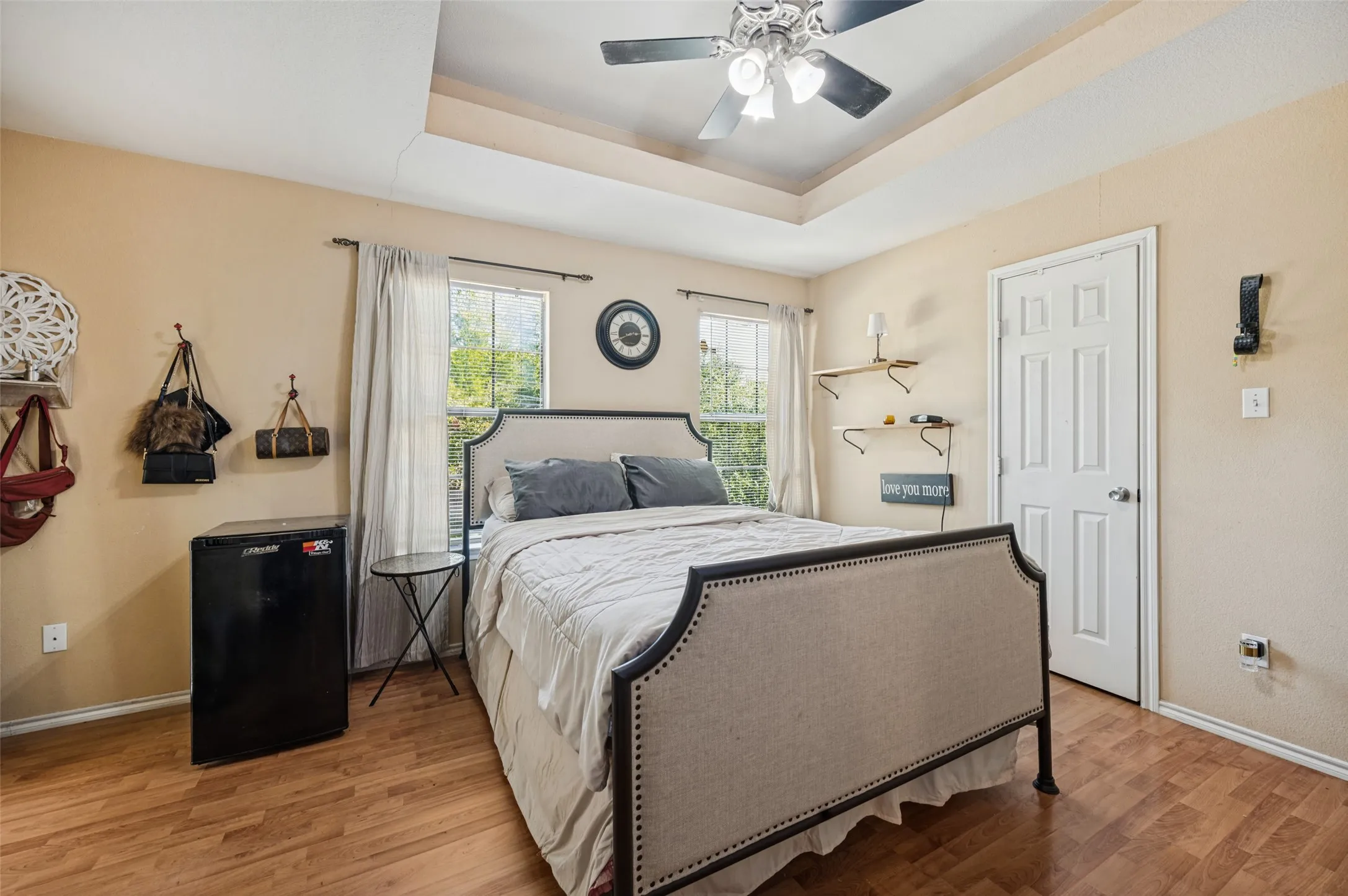 Single Family Residence For Sale in Dallas County , 3117 Johnson Street, Grand Prairie, Texas 75050, 4 Bedroom, 2 Bathroom, 2 Garage spaces, 1,918 Sqft, built in 1950, mls#21407946, Real Estate Agent in Grand Prairie, Homes For Sale in Dallas county, Homes For Sale in Grand Prairie, Realtor in Grand Prairie Texas, Real Estate Brokerage Independent Realty Texas, Luminita Cordes Realtor