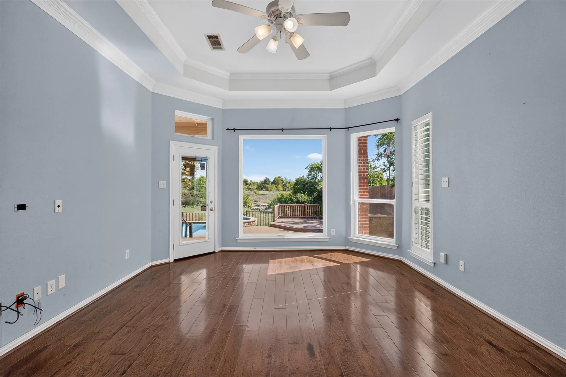 Single Family Residence For Sale in Johnson County , 1601 Bent Creek Drive, Cleburne, Texas 76033, 4 Bedroom, 3 Bathroom, 3 Garage spaces, 2,958 Sqft, built in 2001, mls#21386249, Real Estate Agent in Cleburne, Homes For Sale in Johnson county, Homes For Sale in Cleburne, Realtor in Cleburne Texas, Real Estate Brokerage Independent Realty Texas, Luminita Cordes Realtor