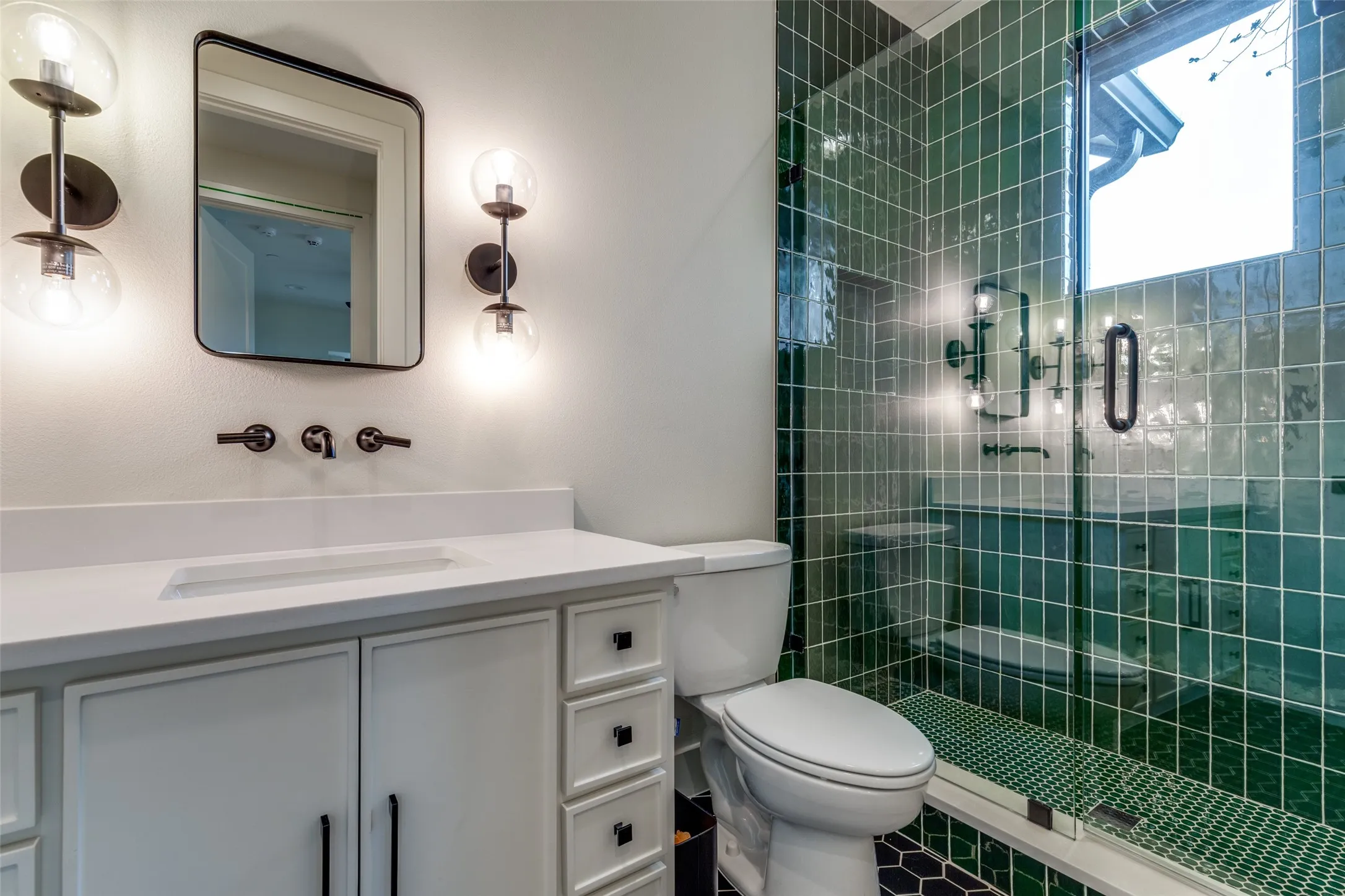 Single Family Residence For Rent in Dallas County , 5441 Sewanee Avenue, Highland Park, Texas 75205, 4 Bedroom, 5 Bathroom, 2 Garage spaces, 5,003 Sqft, built in 2024, mls#21408316, Real Estate Agent in Highland Park, Homes For Rent in Dallas county, Homes For Rent in Highland Park, Realtor in Highland Park Texas, Real Estate Brokerage Independent Realty Texas, Luminita Cordes Realtor
