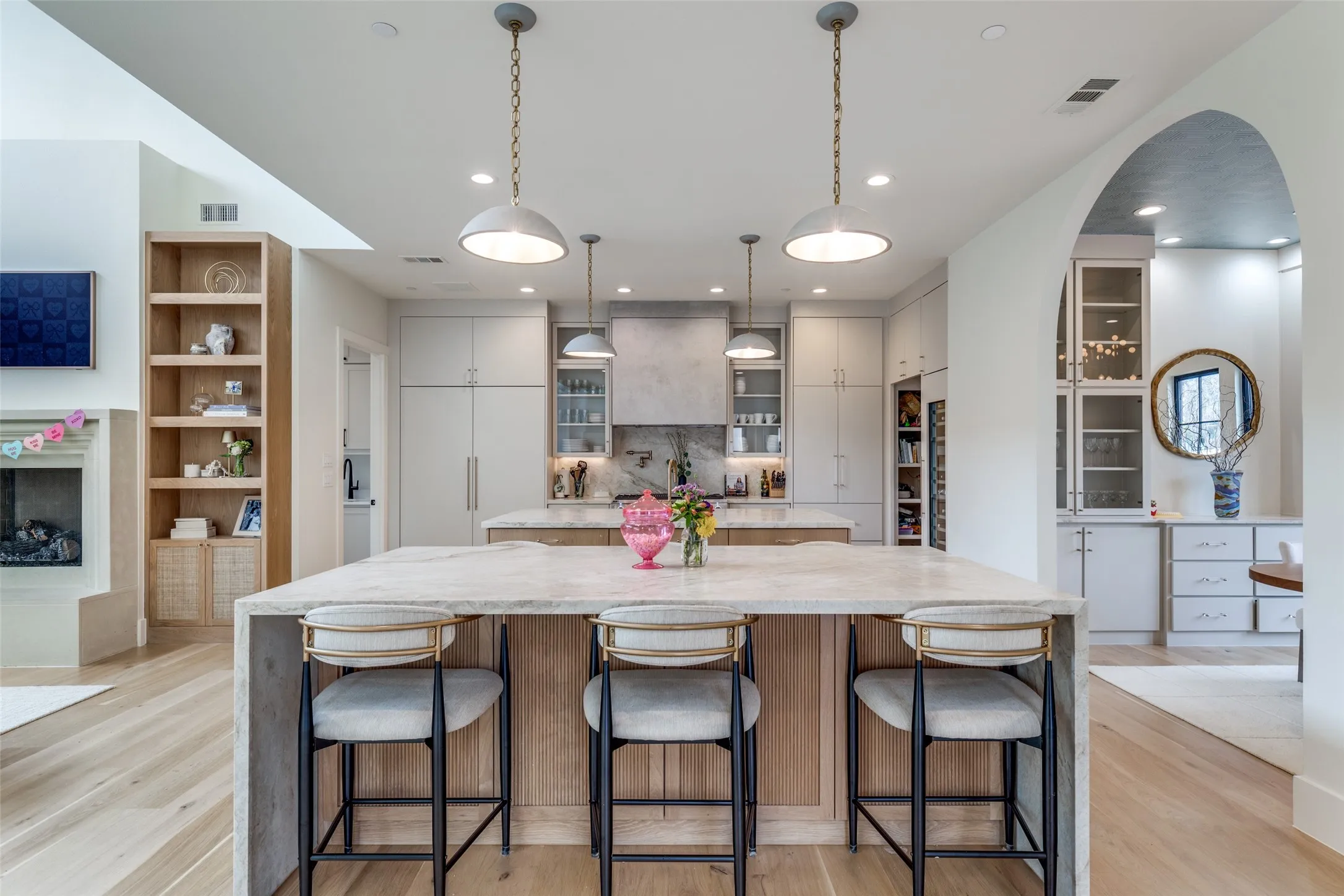 Single Family Residence For Rent in Dallas County , 5441 Sewanee Avenue, Highland Park, Texas 75205, 4 Bedroom, 5 Bathroom, 2 Garage spaces, 5,003 Sqft, built in 2024, mls#21408316, Real Estate Agent in Highland Park, Homes For Rent in Dallas county, Homes For Rent in Highland Park, Realtor in Highland Park Texas, Real Estate Brokerage Independent Realty Texas, Luminita Cordes Realtor