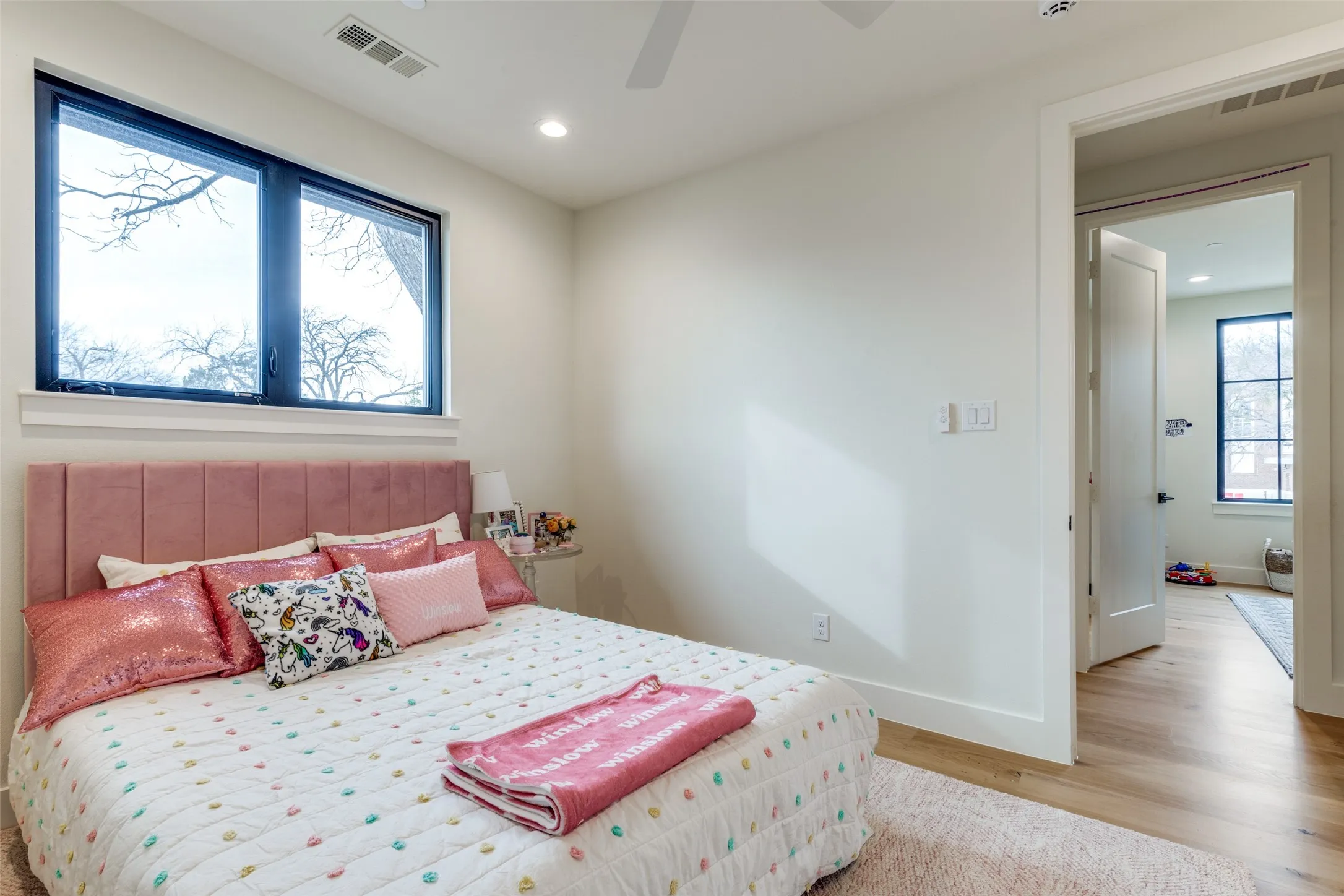 Single Family Residence For Rent in Dallas County , 5441 Sewanee Avenue, Highland Park, Texas 75205, 4 Bedroom, 5 Bathroom, 2 Garage spaces, 5,003 Sqft, built in 2024, mls#21408316, Real Estate Agent in Highland Park, Homes For Rent in Dallas county, Homes For Rent in Highland Park, Realtor in Highland Park Texas, Real Estate Brokerage Independent Realty Texas, Luminita Cordes Realtor