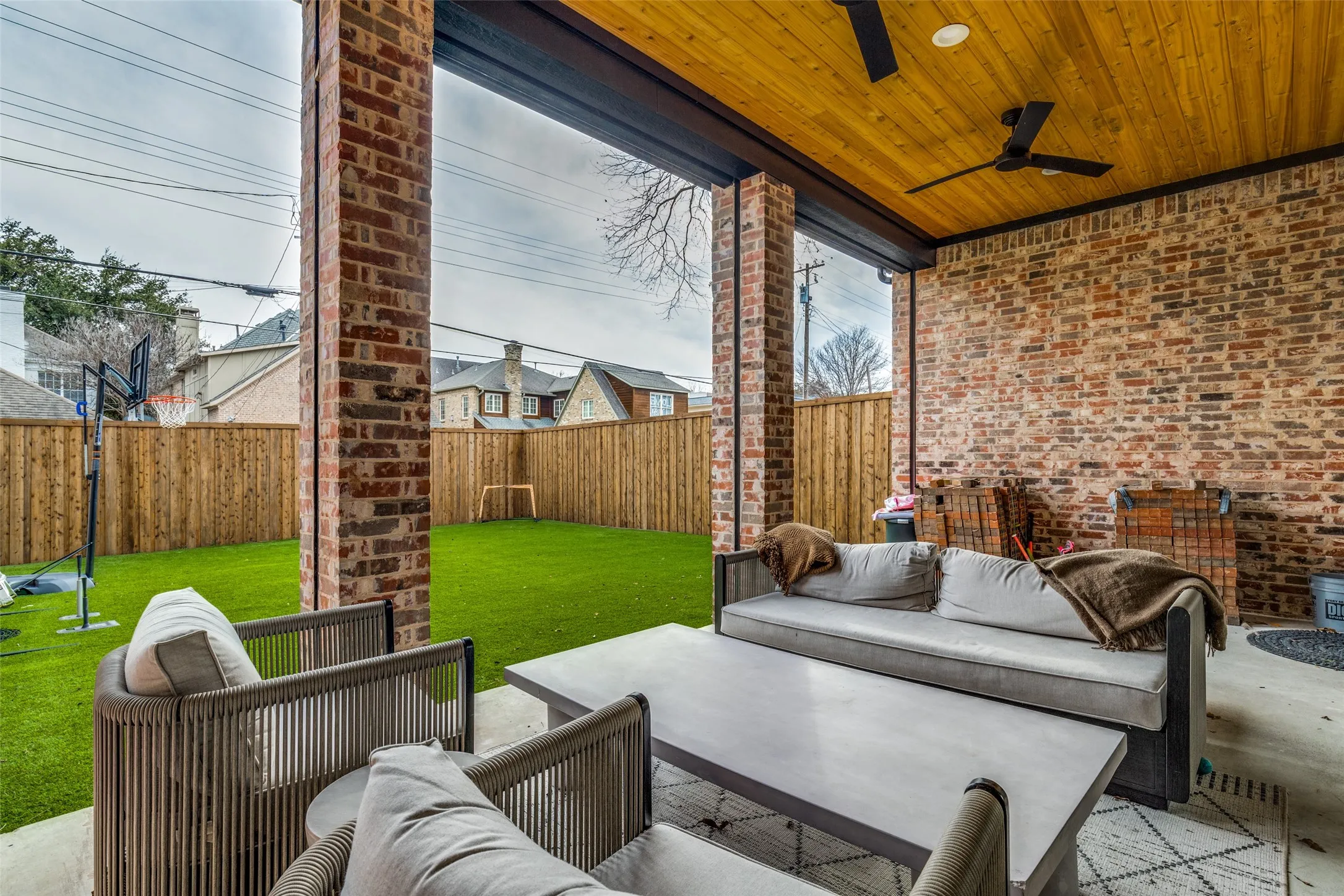 Single Family Residence For Rent in Dallas County , 5441 Sewanee Avenue, Highland Park, Texas 75205, 4 Bedroom, 5 Bathroom, 2 Garage spaces, 5,003 Sqft, built in 2024, mls#21408316, Real Estate Agent in Highland Park, Homes For Rent in Dallas county, Homes For Rent in Highland Park, Realtor in Highland Park Texas, Real Estate Brokerage Independent Realty Texas, Luminita Cordes Realtor