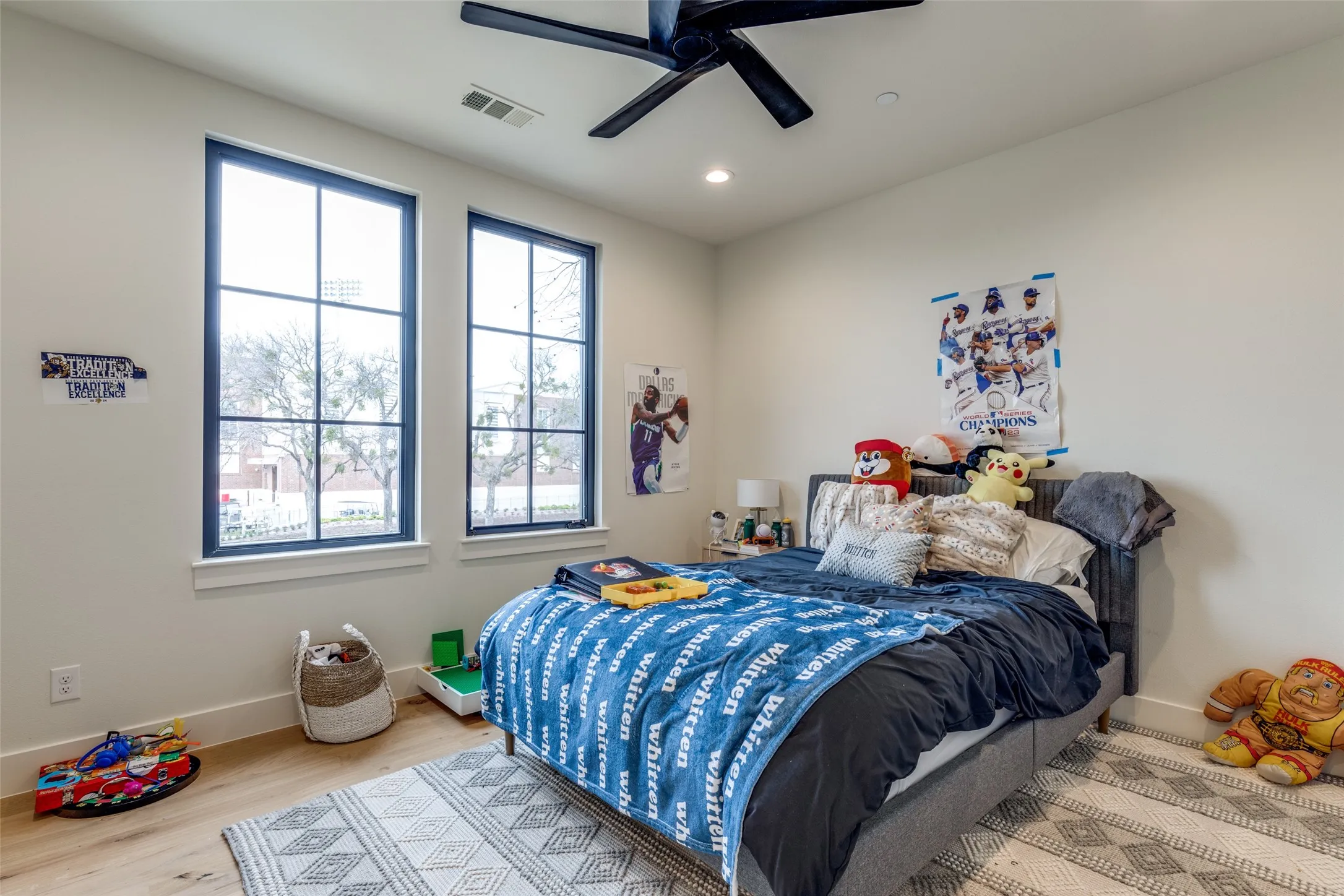 Single Family Residence For Rent in Dallas County , 5441 Sewanee Avenue, Highland Park, Texas 75205, 4 Bedroom, 5 Bathroom, 2 Garage spaces, 5,003 Sqft, built in 2024, mls#21408316, Real Estate Agent in Highland Park, Homes For Rent in Dallas county, Homes For Rent in Highland Park, Realtor in Highland Park Texas, Real Estate Brokerage Independent Realty Texas, Luminita Cordes Realtor