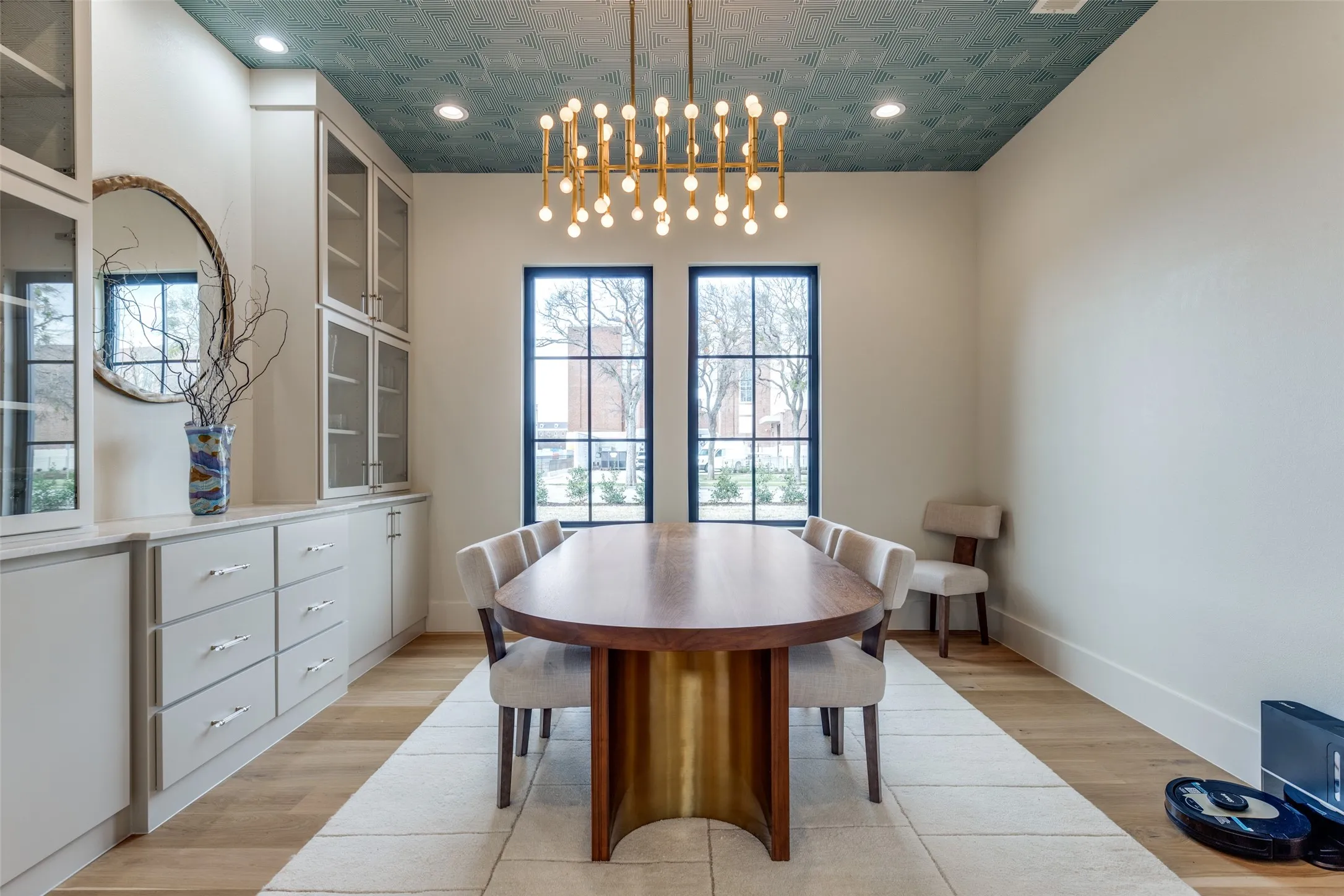 Single Family Residence For Rent in Dallas County , 5441 Sewanee Avenue, Highland Park, Texas 75205, 4 Bedroom, 5 Bathroom, 2 Garage spaces, 5,003 Sqft, built in 2024, mls#21408316, Real Estate Agent in Highland Park, Homes For Rent in Dallas county, Homes For Rent in Highland Park, Realtor in Highland Park Texas, Real Estate Brokerage Independent Realty Texas, Luminita Cordes Realtor