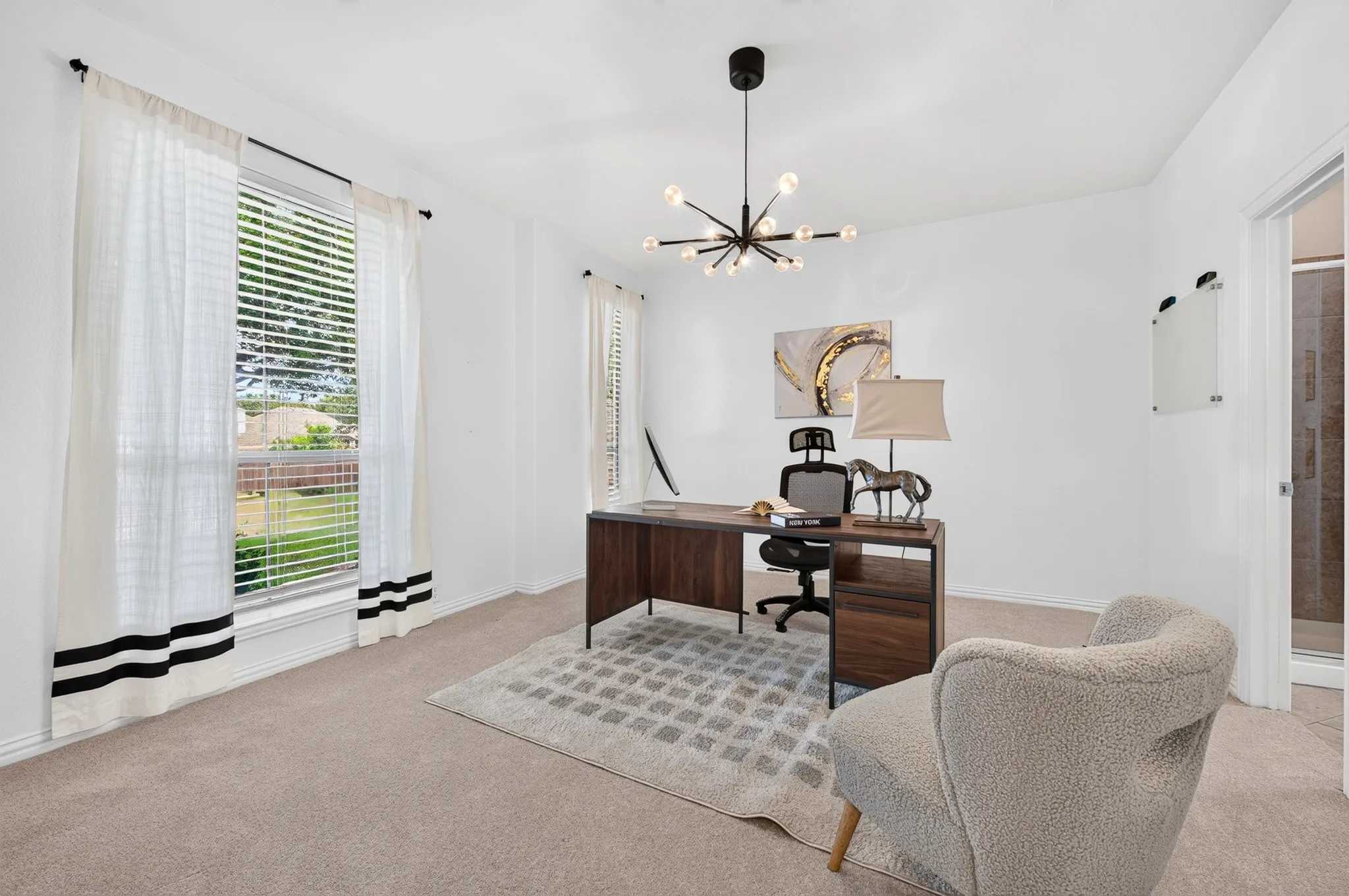 Single Family Residence For Rent in Collin County , 10906 Ascot Drive, Frisco, Texas 75033, 5 Bedroom, 3 Bathroom, 2 Garage spaces, 3,147 Sqft, built in 2006, mls#21408320, Real Estate Agent in Frisco, Homes For Rent in Collin county, Homes For Rent in Frisco, Realtor in Frisco Texas, Real Estate Brokerage Independent Realty Texas, Luminita Cordes Realtor
