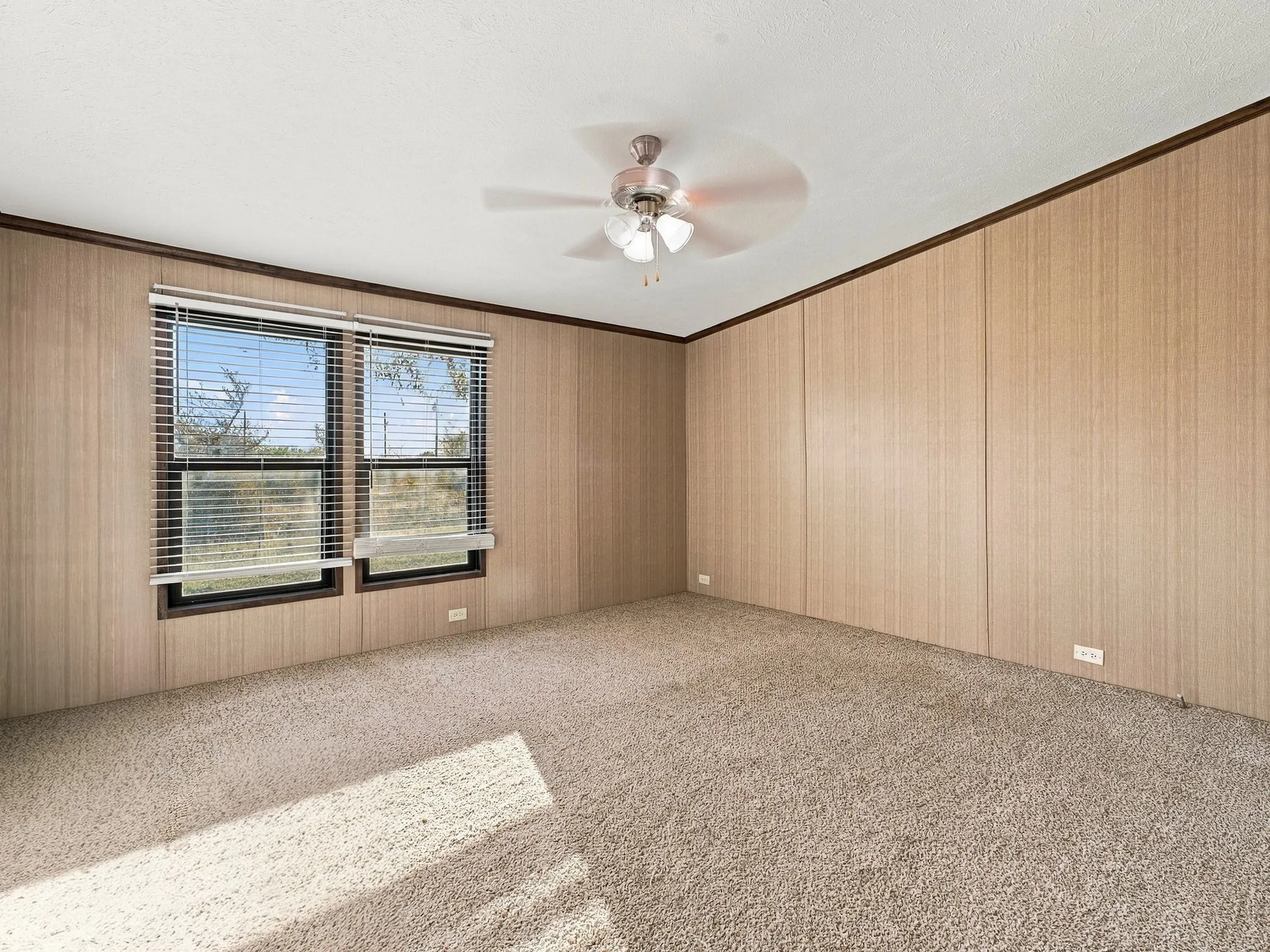 Single Family Residence For Sale in Wise County , 114 Sondra Lin Boulevard, Decatur, Texas 76234, 3 Bedroom, 2 Bathroom, Garage spaces, 1,488 Sqft, built in 2019, mls#21408254, Real Estate Agent in Decatur, Homes For Sale in Wise county, Homes For Sale in Decatur, Realtor in Decatur Texas, Real Estate Brokerage Independent Realty Texas, Luminita Cordes Realtor