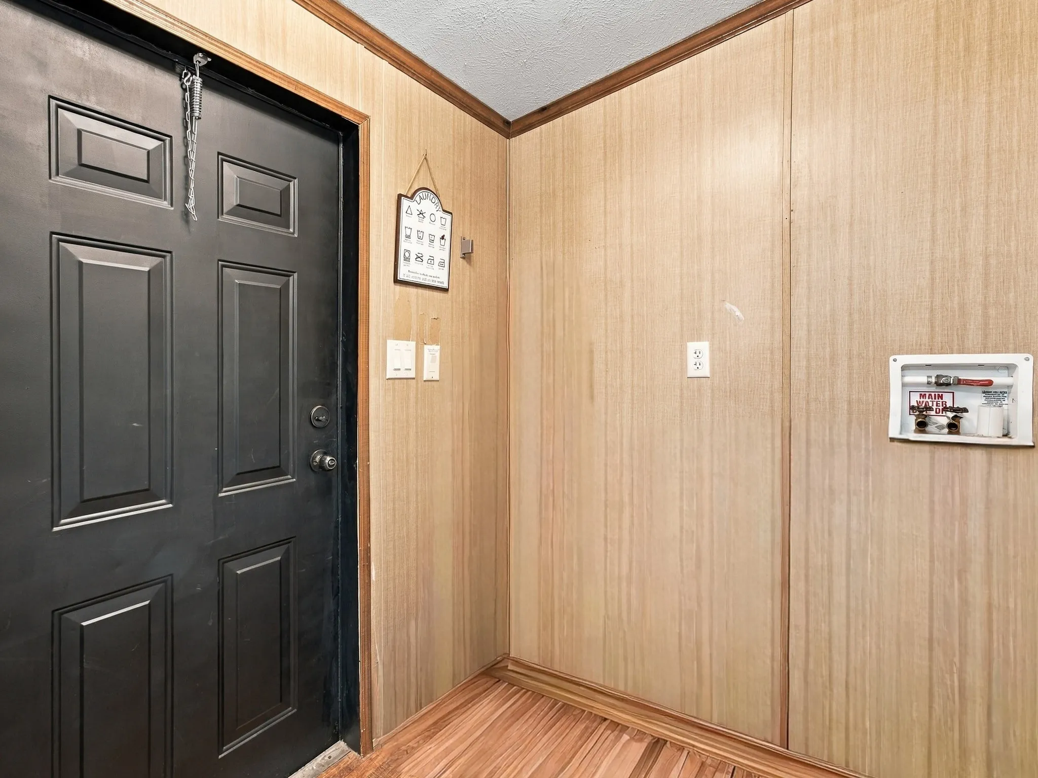 Single Family Residence For Sale in Wise County , 114 Sondra Lin Boulevard, Decatur, Texas 76234, 3 Bedroom, 2 Bathroom, Garage spaces, 1,488 Sqft, built in 2019, mls#21408254, Real Estate Agent in Decatur, Homes For Sale in Wise county, Homes For Sale in Decatur, Realtor in Decatur Texas, Real Estate Brokerage Independent Realty Texas, Luminita Cordes Realtor
