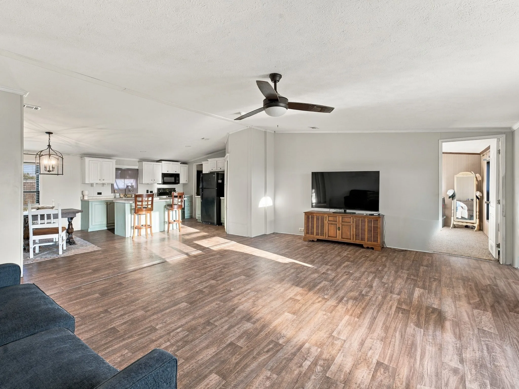 Single Family Residence For Sale in Wise County , 114 Sondra Lin Boulevard, Decatur, Texas 76234, 3 Bedroom, 2 Bathroom, Garage spaces, 1,488 Sqft, built in 2019, mls#21408254, Real Estate Agent in Decatur, Homes For Sale in Wise county, Homes For Sale in Decatur, Realtor in Decatur Texas, Real Estate Brokerage Independent Realty Texas, Luminita Cordes Realtor