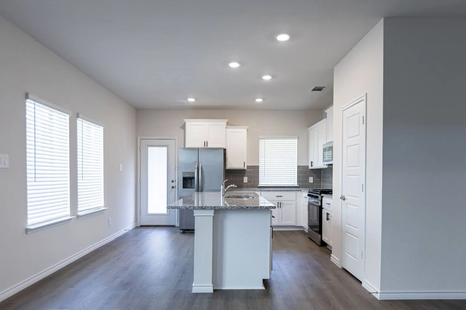 Single Family Residence For Rent in Collin County , 1305 Silent Peak Drive, Princeton, Texas 75407, 4 Bedroom, 4 Bathroom, 2 Garage spaces, 3,250 Sqft, built in 2026, mls#21408321, Real Estate Agent in Princeton, Homes For Rent in Collin county, Homes For Rent in Princeton, Realtor in Princeton Texas, Real Estate Brokerage Independent Realty Texas, Luminita Cordes Realtor