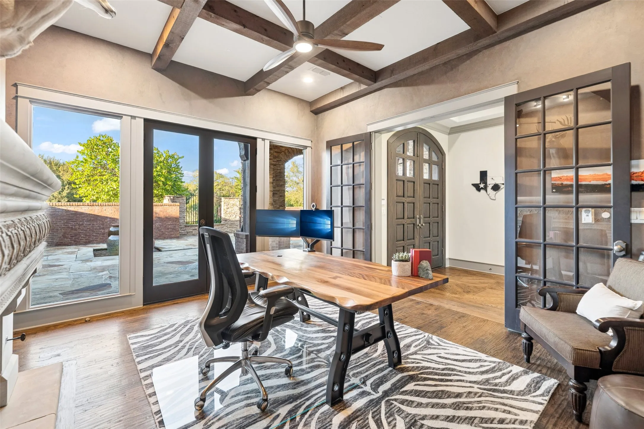 Beautiful patio doors bring lots of natural light in.