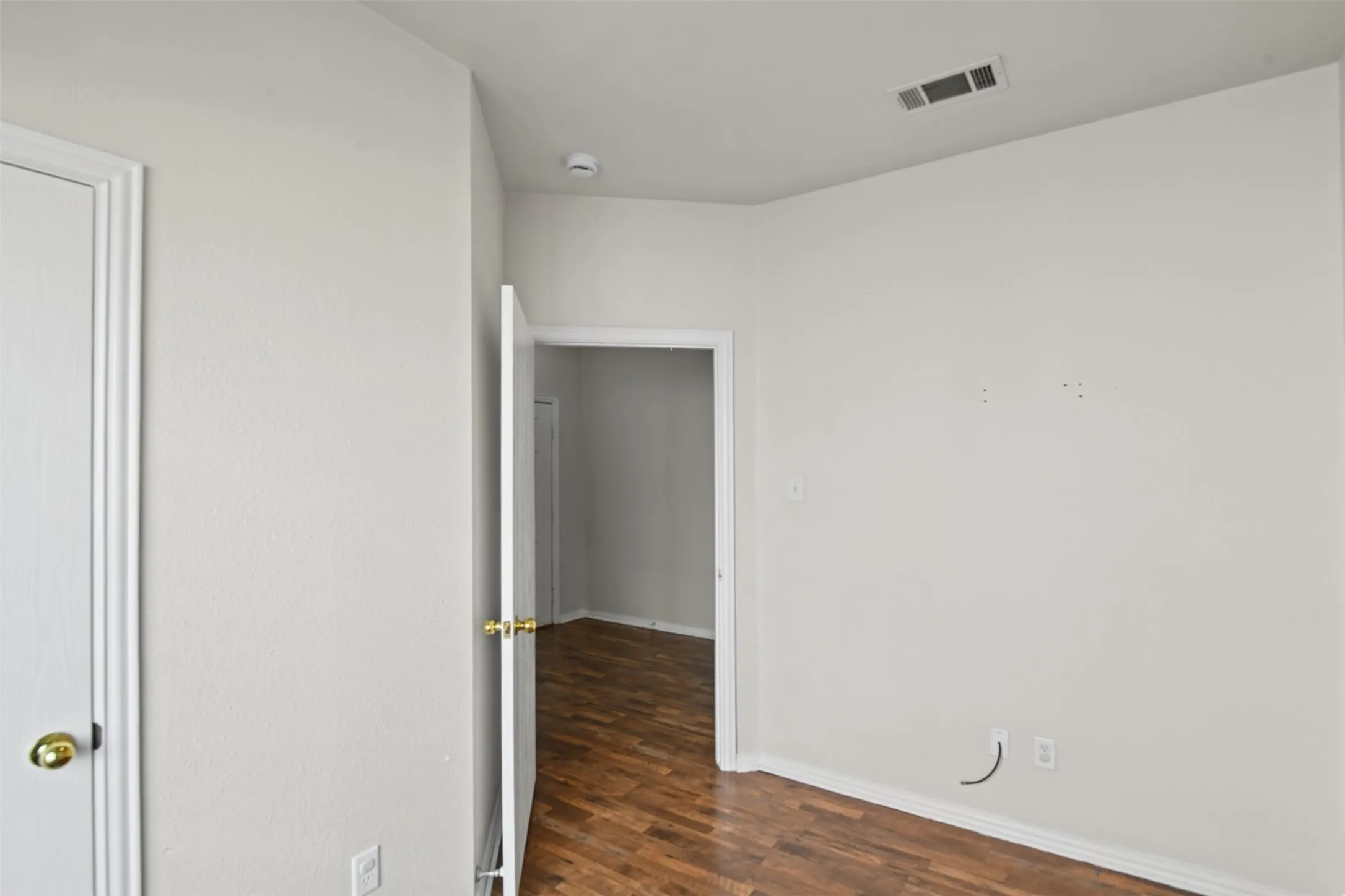 Single Family Residence For Sale in Kaufman County , 115 Angelina Drive, Crandall, Texas 75114, 5 Bedroom, 2 Bathroom, 2 Garage spaces, 1,881 Sqft, built in 2002, mls#21399676, Real Estate Agent in Crandall, Homes For Sale in Kaufman county, Homes For Sale in Crandall, Realtor in Crandall Texas, Real Estate Brokerage Independent Realty Texas, Luminita Cordes Realtor