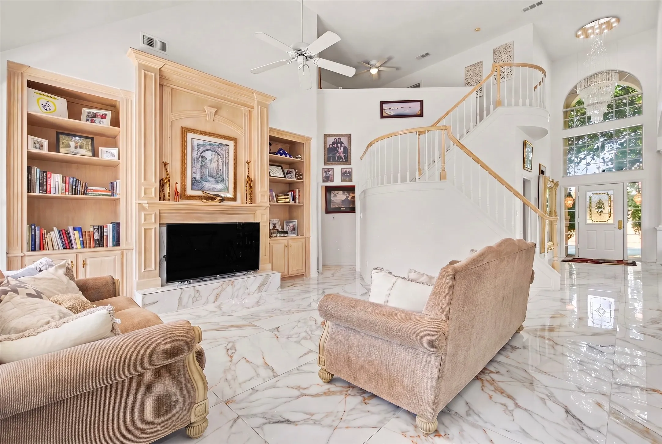 Single Family Residence For Sale in Collin County , 18824 Fortson Avenue, Dallas, Texas 75252, 4 Bedroom, 3 Bathroom, 2 Garage spaces, 2,730 Sqft, built in 1991, mls#21400869, Real Estate Agent in Dallas, Homes For Sale in Collin county, Homes For Sale in Dallas, Realtor in Dallas Texas, Real Estate Brokerage Independent Realty Texas, Luminita Cordes Realtor