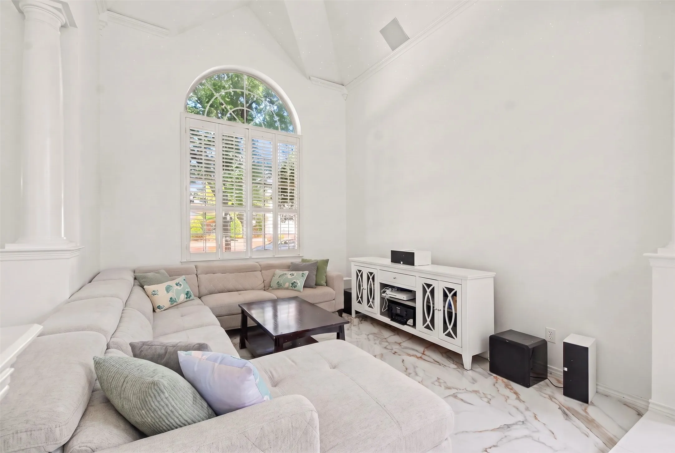 Single Family Residence For Sale in Collin County , 18824 Fortson Avenue, Dallas, Texas 75252, 4 Bedroom, 3 Bathroom, 2 Garage spaces, 2,730 Sqft, built in 1991, mls#21400869, Real Estate Agent in Dallas, Homes For Sale in Collin county, Homes For Sale in Dallas, Realtor in Dallas Texas, Real Estate Brokerage Independent Realty Texas, Luminita Cordes Realtor
