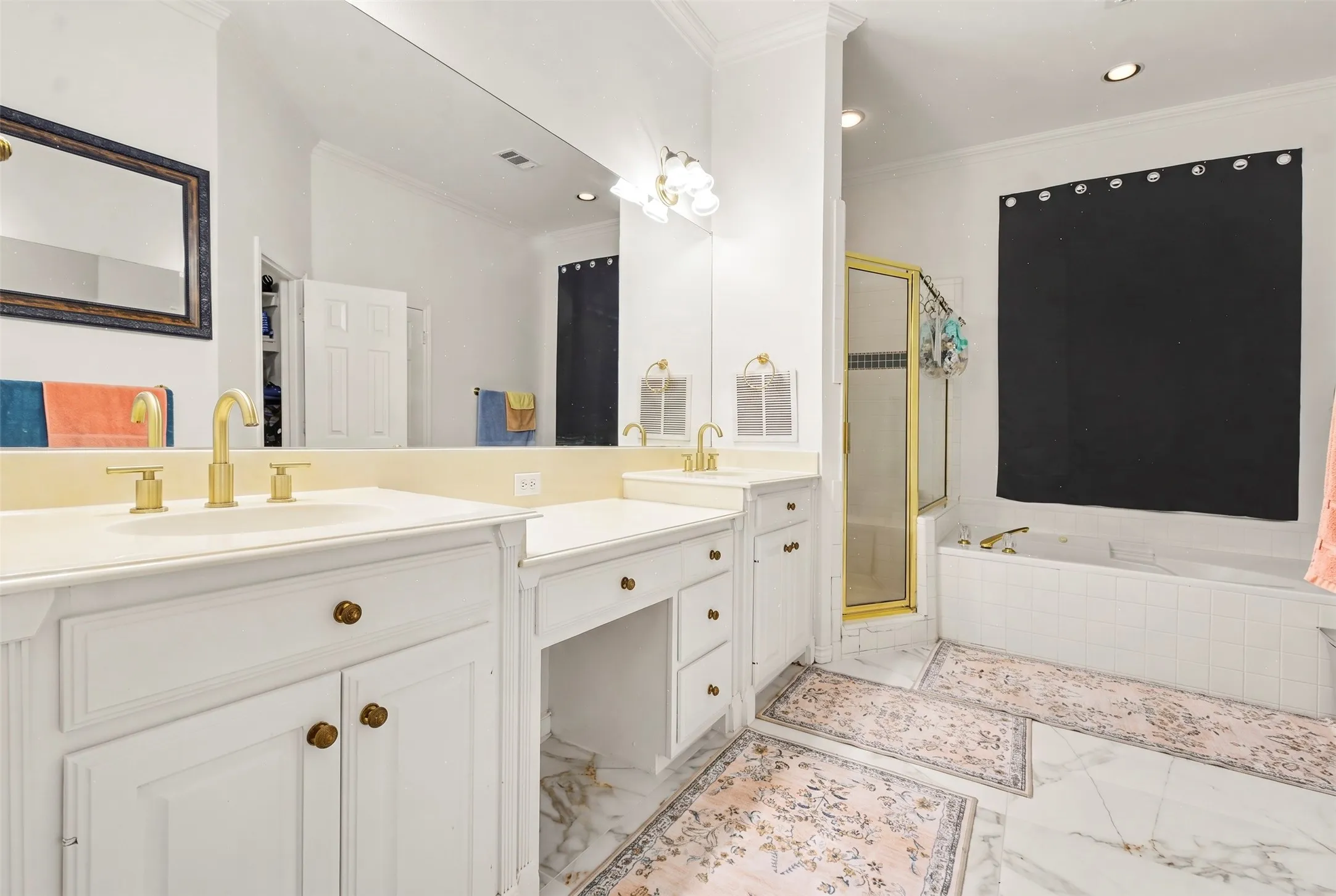 Single Family Residence For Sale in Collin County , 18824 Fortson Avenue, Dallas, Texas 75252, 4 Bedroom, 3 Bathroom, 2 Garage spaces, 2,730 Sqft, built in 1991, mls#21400869, Real Estate Agent in Dallas, Homes For Sale in Collin county, Homes For Sale in Dallas, Realtor in Dallas Texas, Real Estate Brokerage Independent Realty Texas, Luminita Cordes Realtor