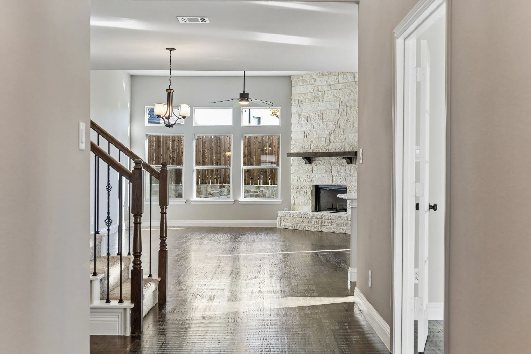 Single Family Residence For Sale in Collin County , 410 Bailey Drive, Josephine, Texas 75173, 5 Bedroom, 4 Bathroom, 2 Garage spaces, 3,628 Sqft, built in 2026, mls#21407487, Real Estate Agent in Josephine, Homes For Sale in Collin county, Homes For Sale in Josephine, Realtor in Josephine Texas, Real Estate Brokerage Independent Realty Texas, Luminita Cordes Realtor