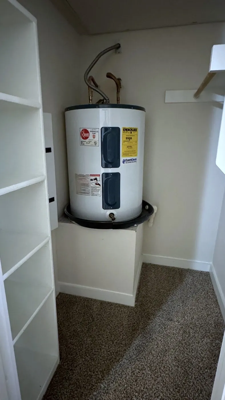 Apartment For Sale in Denton County , 2422-2428 Charlotte Street, Denton, Texas 76201, 32 Bedroom, 30 Bathroom, Garage spaces, 0 Sqft, built in 1964, mls#21408209, Real Estate Agent in Denton, Homes For Sale in Denton county, Homes For Sale in Denton, Realtor in Denton Texas, Real Estate Brokerage Independent Realty Texas, Luminita Cordes Realtor