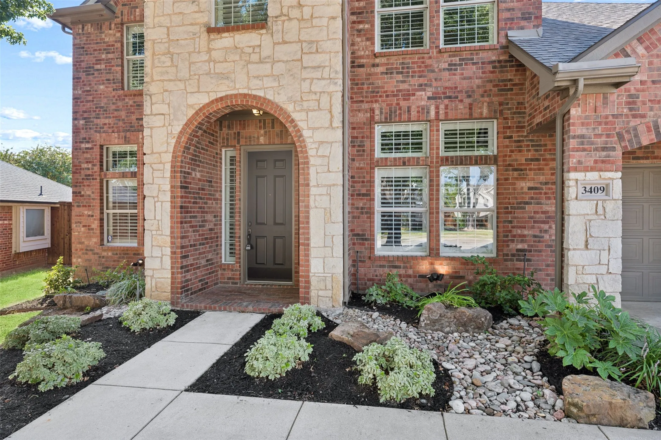 Single Family Residence For Sale in Tarrant County , 3409 Balboa Court, Grapevine, Texas 76092, 4 Bedroom, 4 Bathroom, 3 Garage spaces, 3,618 Sqft, built in 2005, mls#21399818, Real Estate Agent in Grapevine, Homes For Sale in Tarrant county, Homes For Sale in Grapevine, Realtor in Grapevine Texas, Real Estate Brokerage Independent Realty Texas, Luminita Cordes Realtor