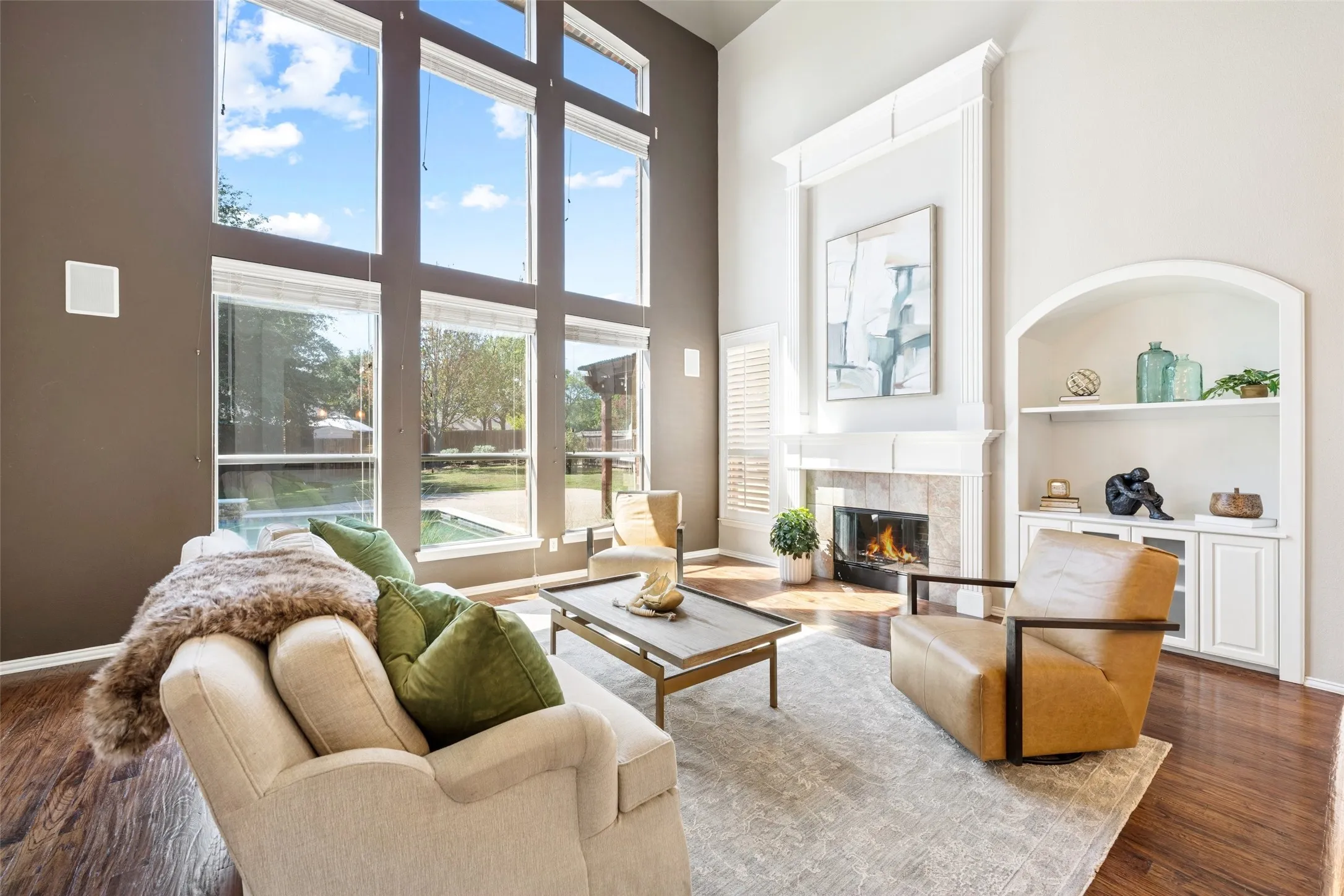 Single Family Residence For Sale in Tarrant County , 3409 Balboa Court, Grapevine, Texas 76092, 4 Bedroom, 4 Bathroom, 3 Garage spaces, 3,618 Sqft, built in 2005, mls#21399818, Real Estate Agent in Grapevine, Homes For Sale in Tarrant county, Homes For Sale in Grapevine, Realtor in Grapevine Texas, Real Estate Brokerage Independent Realty Texas, Luminita Cordes Realtor