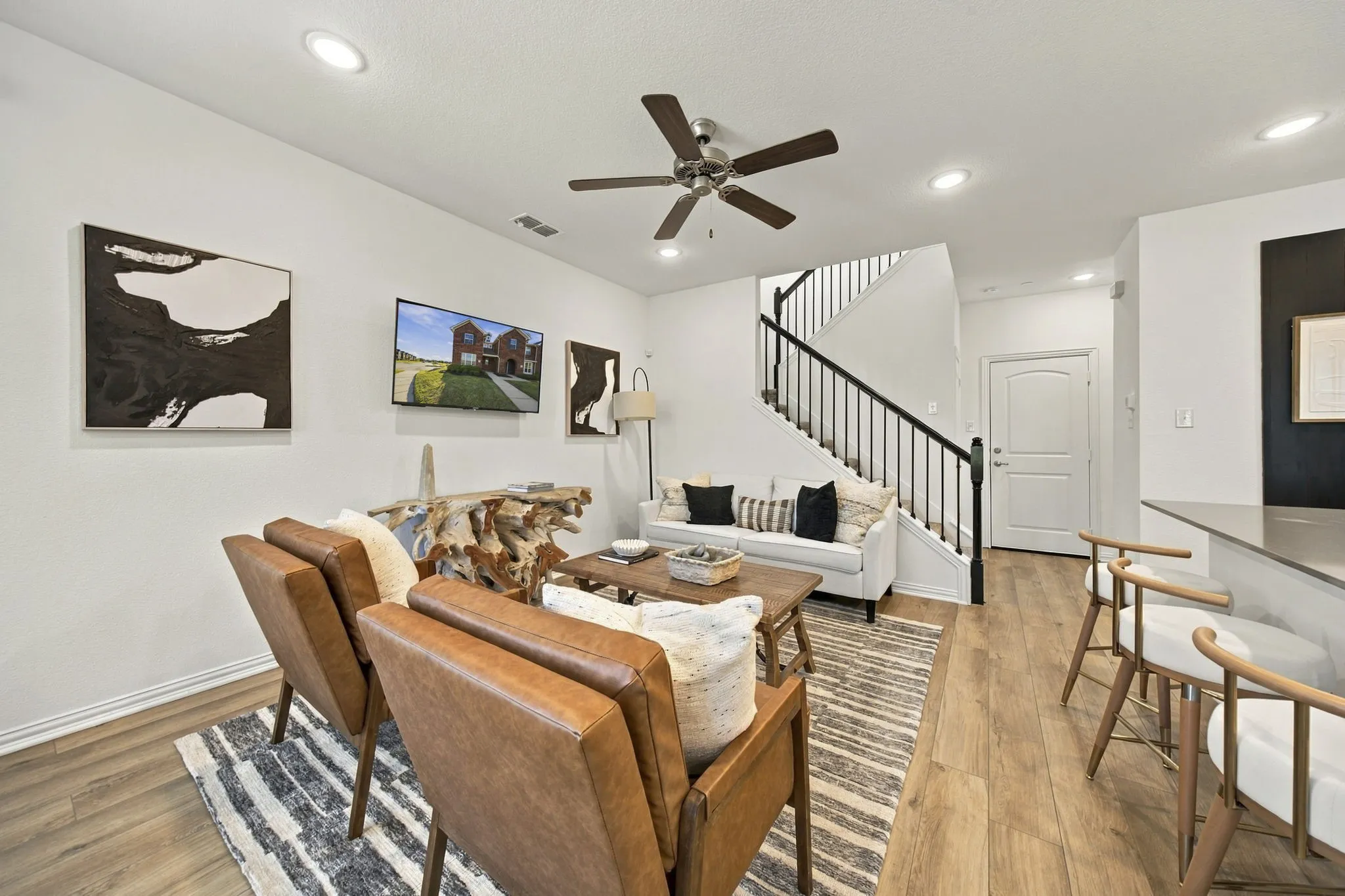 Single Family Residence For Sale in Kaufman County , 1895 Indigo Lane, Forney, Texas 75126, 3 Bedroom, 3 Bathroom, 2 Garage spaces, 1,762 Sqft, built in 2020, mls#21403216, Real Estate Agent in Forney, Homes For Sale in Kaufman county, Homes For Sale in Forney, Realtor in Forney Texas, Real Estate Brokerage Independent Realty Texas, Luminita Cordes Realtor