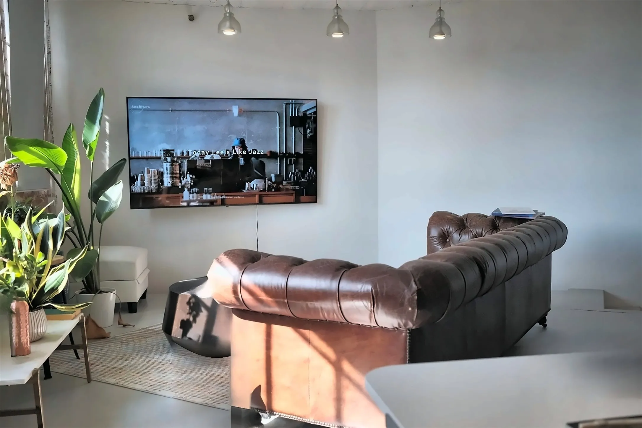 Condominium For Rent in Dallas County , 1122 Jackson Street 1012, Dallas, Texas 75202, 1 Bedroom, 1 Bathroom, 1 Garage spaces, 1,053 Sqft, built in 1925, mls#21408318, Real Estate Agent in Dallas, Homes For Rent in Dallas county, Homes For Rent in Dallas, Realtor in Dallas Texas, Real Estate Brokerage Independent Realty Texas, Luminita Cordes Realtor