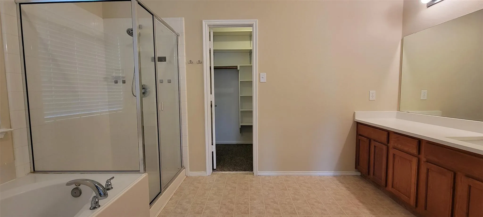 Single Family Residence For Rent in Collin County , 9509 Crooked Cat Drive, Mc Kinney, Texas 75072, 4 Bedroom, 3 Bathroom, 2 Garage spaces, 2,303 Sqft, built in 2007, mls#21408366, Real Estate Agent in Mc Kinney, Homes For Rent in Collin county, Homes For Rent in Mc Kinney, Realtor in Mc Kinney Texas, Real Estate Brokerage Independent Realty Texas, Luminita Cordes Realtor
