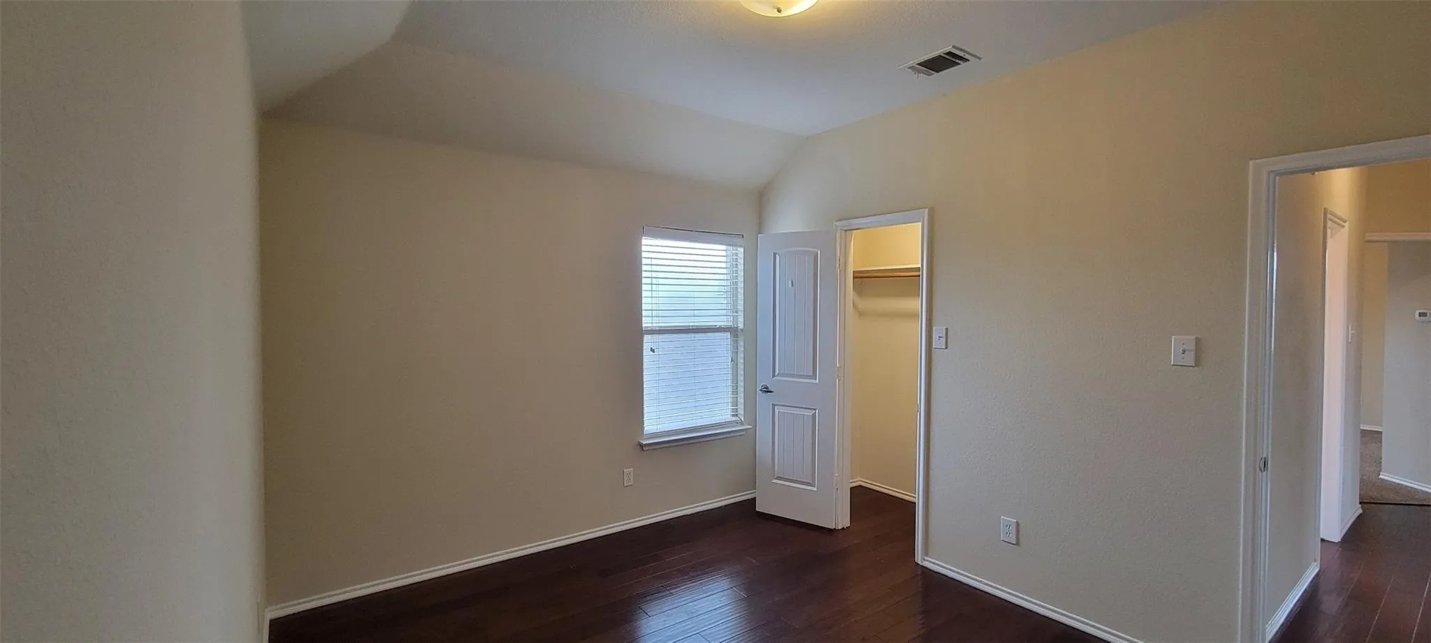 Single Family Residence For Rent in Collin County , 9509 Crooked Cat Drive, Mc Kinney, Texas 75072, 4 Bedroom, 3 Bathroom, 2 Garage spaces, 2,303 Sqft, built in 2007, mls#21408366, Real Estate Agent in Mc Kinney, Homes For Rent in Collin county, Homes For Rent in Mc Kinney, Realtor in Mc Kinney Texas, Real Estate Brokerage Independent Realty Texas, Luminita Cordes Realtor