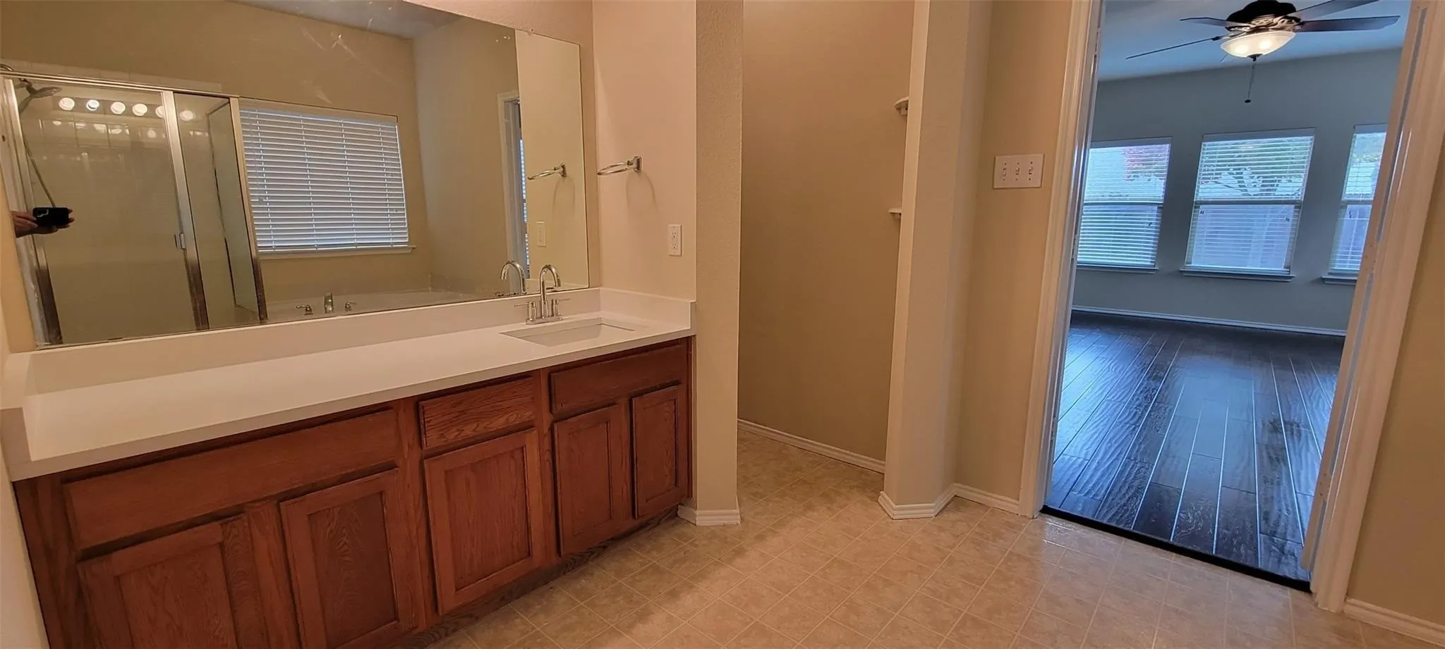 Single Family Residence For Rent in Collin County , 9509 Crooked Cat Drive, Mc Kinney, Texas 75072, 4 Bedroom, 3 Bathroom, 2 Garage spaces, 2,303 Sqft, built in 2007, mls#21408366, Real Estate Agent in Mc Kinney, Homes For Rent in Collin county, Homes For Rent in Mc Kinney, Realtor in Mc Kinney Texas, Real Estate Brokerage Independent Realty Texas, Luminita Cordes Realtor