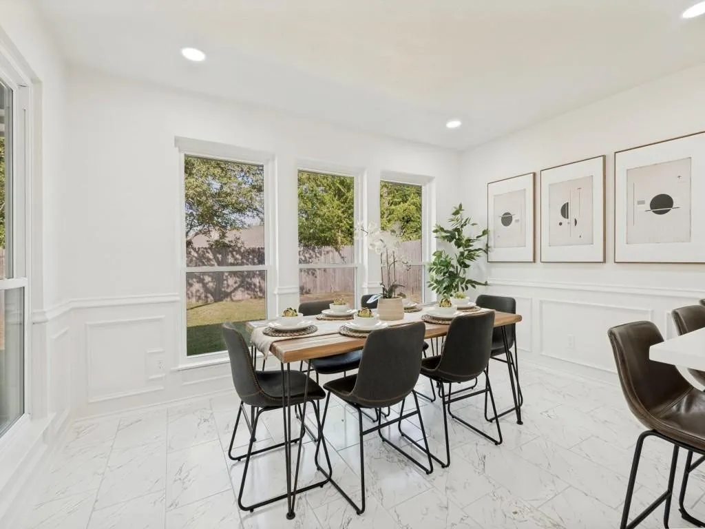 Single Family Residence For Rent in Tarrant County , 2025 Normandy Drive, Hurst, Texas 76054, 3 Bedroom, 2 Bathroom, 2 Garage spaces, 1,929 Sqft, built in 1979, mls#21408365, Real Estate Agent in Hurst, Homes For Rent in Tarrant county, Homes For Rent in Hurst, Realtor in Hurst Texas, Real Estate Brokerage Independent Realty Texas, Luminita Cordes Realtor