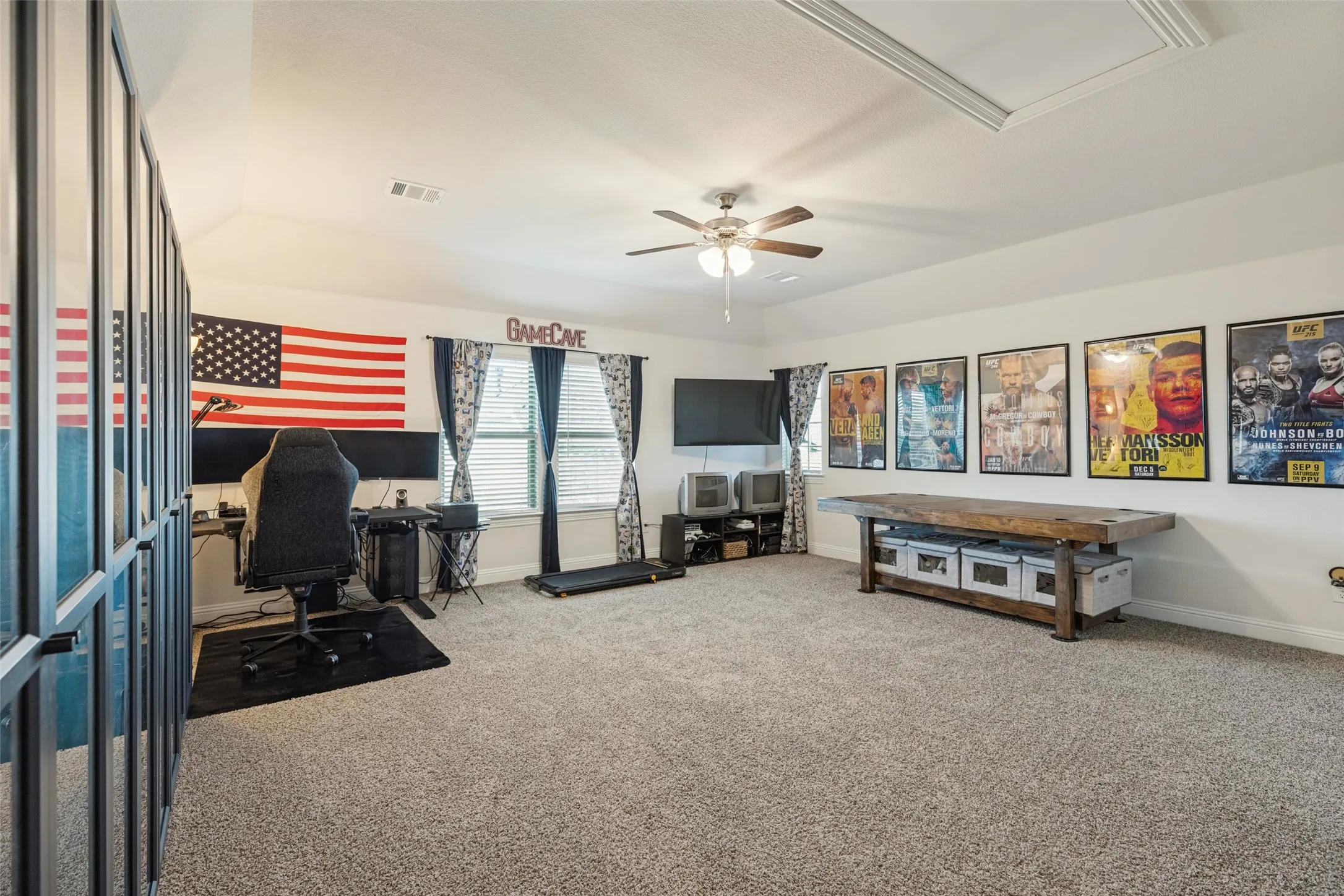 Single Family Residence For Sale in Denton County , 7324 Snapdragon Court, Little Elm, Texas 76227, 4 Bedroom, 3 Bathroom, 2 Garage spaces, 2,523 Sqft, built in 2022, mls#21407534, Real Estate Agent in Little Elm, Homes For Sale in Denton county, Homes For Sale in Little Elm, Realtor in Little Elm Texas, Real Estate Brokerage Independent Realty Texas, Luminita Cordes Realtor