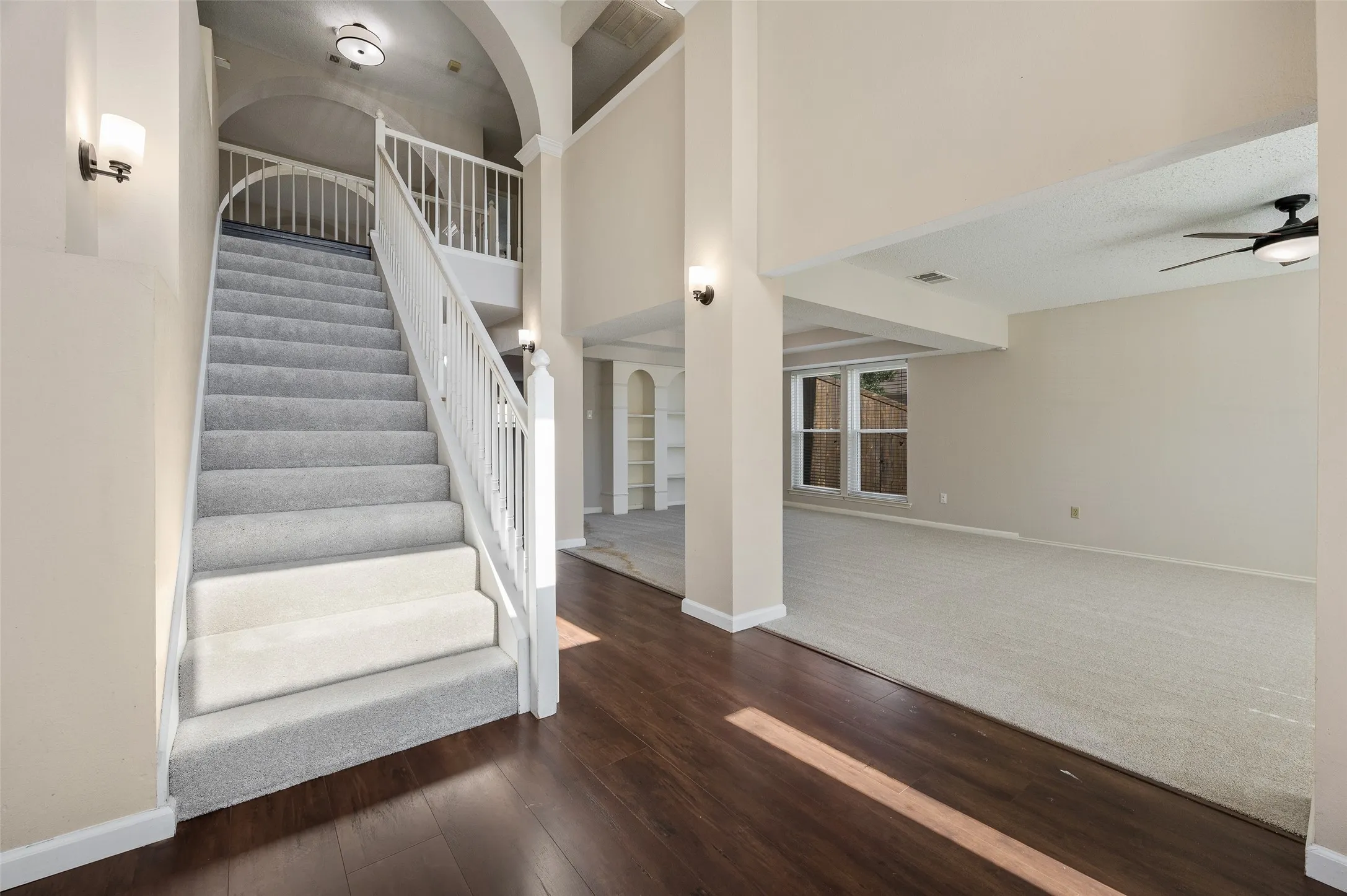Single Family Residence For Sale in Denton County , 3510 Meadowview Drive, Corinth, Texas 76210, 4 Bedroom, 3 Bathroom, 2 Garage spaces, 4,007 Sqft, built in 1995, mls#21402213, Real Estate Agent in Corinth, Homes For Sale in Denton county, Homes For Sale in Corinth, Realtor in Corinth Texas, Real Estate Brokerage Independent Realty Texas, Luminita Cordes Realtor