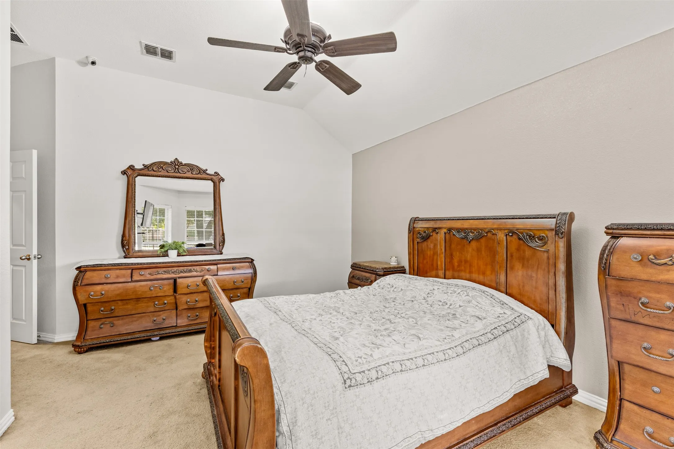 Single Family Residence For Sale in Rockwall County , 321 Deaton Drive, Fate, Texas 75087, 3 Bedroom, 2 Bathroom, 2 Garage spaces, 1,869 Sqft, built in 2007, mls#21407431, Real Estate Agent in Fate, Homes For Sale in Rockwall county, Homes For Sale in Fate, Realtor in Fate Texas, Real Estate Brokerage Independent Realty Texas, Luminita Cordes Realtor