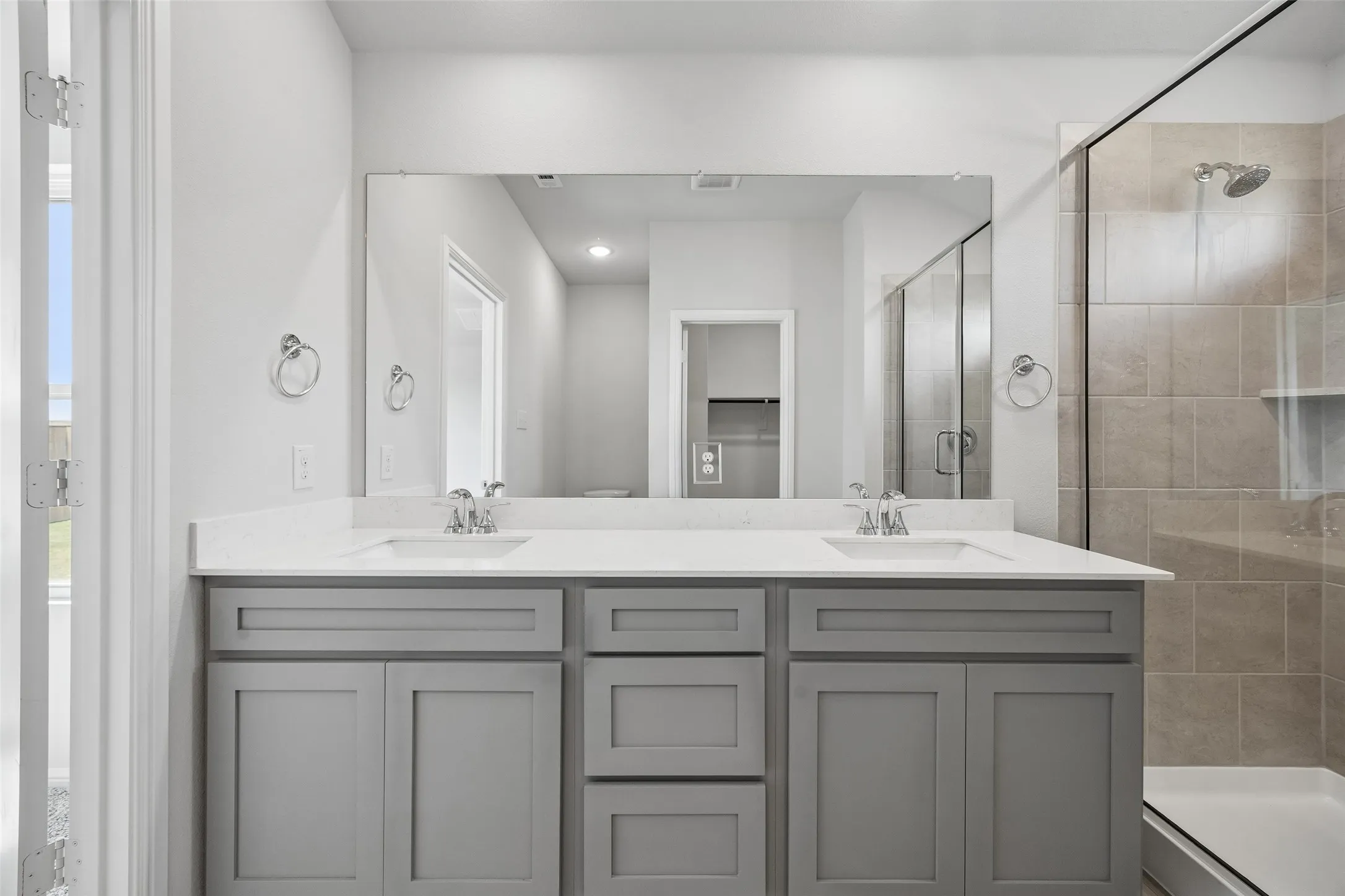 Single Family Residence For Sale in Kaufman County , 426 Lana Drive, Seagoville, Texas 75159, 3 Bedroom, 2 Bathroom, 2 Garage spaces, 1,606 Sqft, built in 2025, mls#21408375, Real Estate Agent in Seagoville, Homes For Sale in Kaufman county, Homes For Sale in Seagoville, Realtor in Seagoville Texas, Real Estate Brokerage Independent Realty Texas, Luminita Cordes Realtor