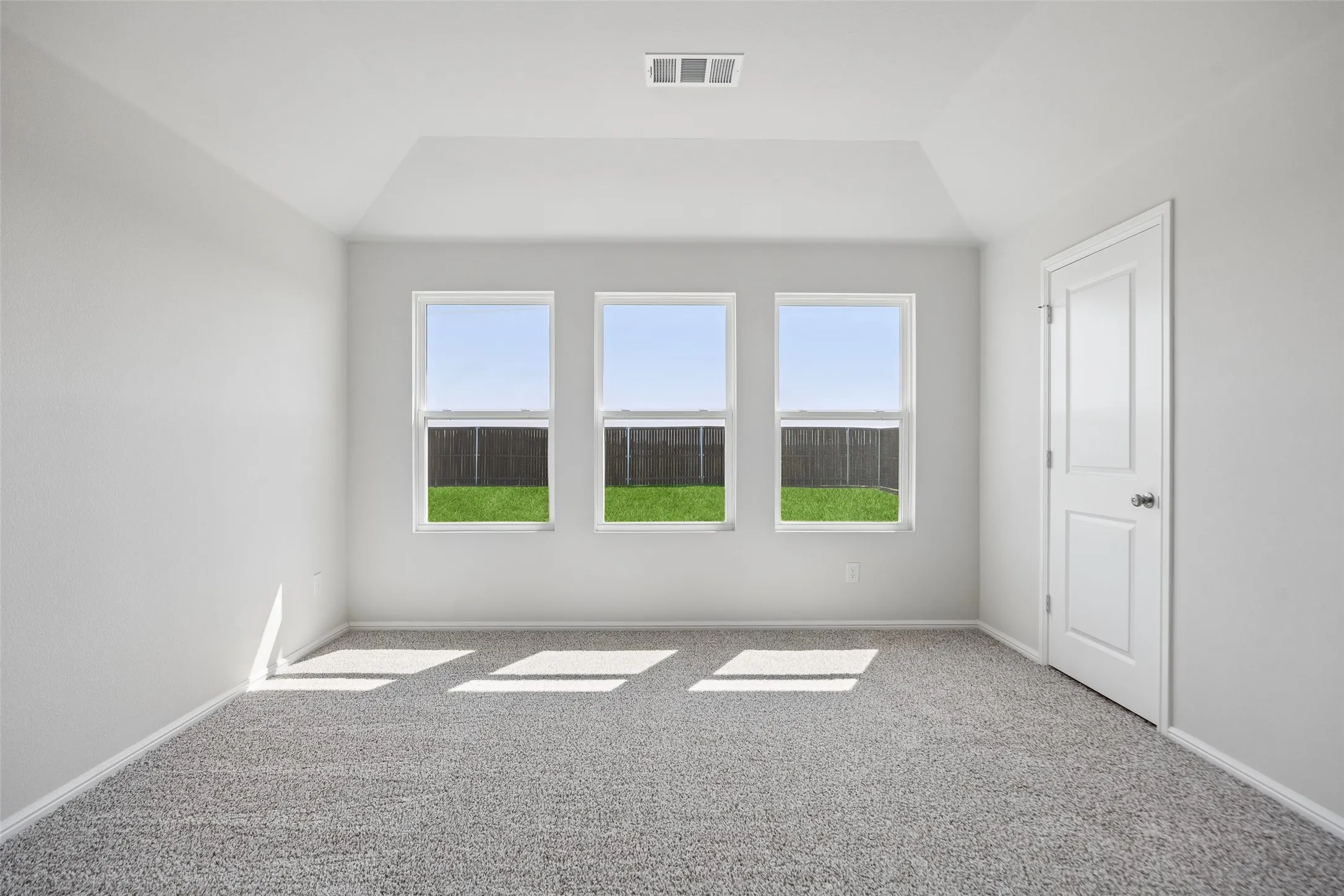 Single Family Residence For Sale in Kaufman County , 426 Lana Drive, Seagoville, Texas 75159, 3 Bedroom, 2 Bathroom, 2 Garage spaces, 1,606 Sqft, built in 2025, mls#21408375, Real Estate Agent in Seagoville, Homes For Sale in Kaufman county, Homes For Sale in Seagoville, Realtor in Seagoville Texas, Real Estate Brokerage Independent Realty Texas, Luminita Cordes Realtor