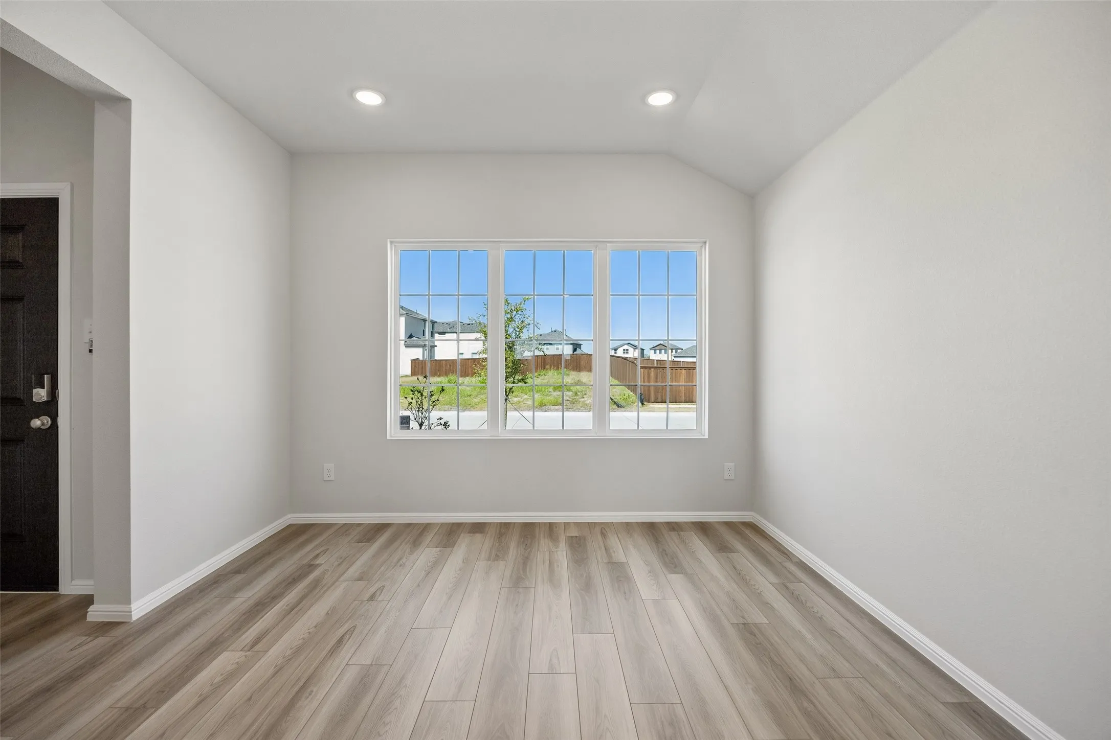 Single Family Residence For Sale in Kaufman County , 426 Lana Drive, Seagoville, Texas 75159, 3 Bedroom, 2 Bathroom, 2 Garage spaces, 1,606 Sqft, built in 2025, mls#21408375, Real Estate Agent in Seagoville, Homes For Sale in Kaufman county, Homes For Sale in Seagoville, Realtor in Seagoville Texas, Real Estate Brokerage Independent Realty Texas, Luminita Cordes Realtor