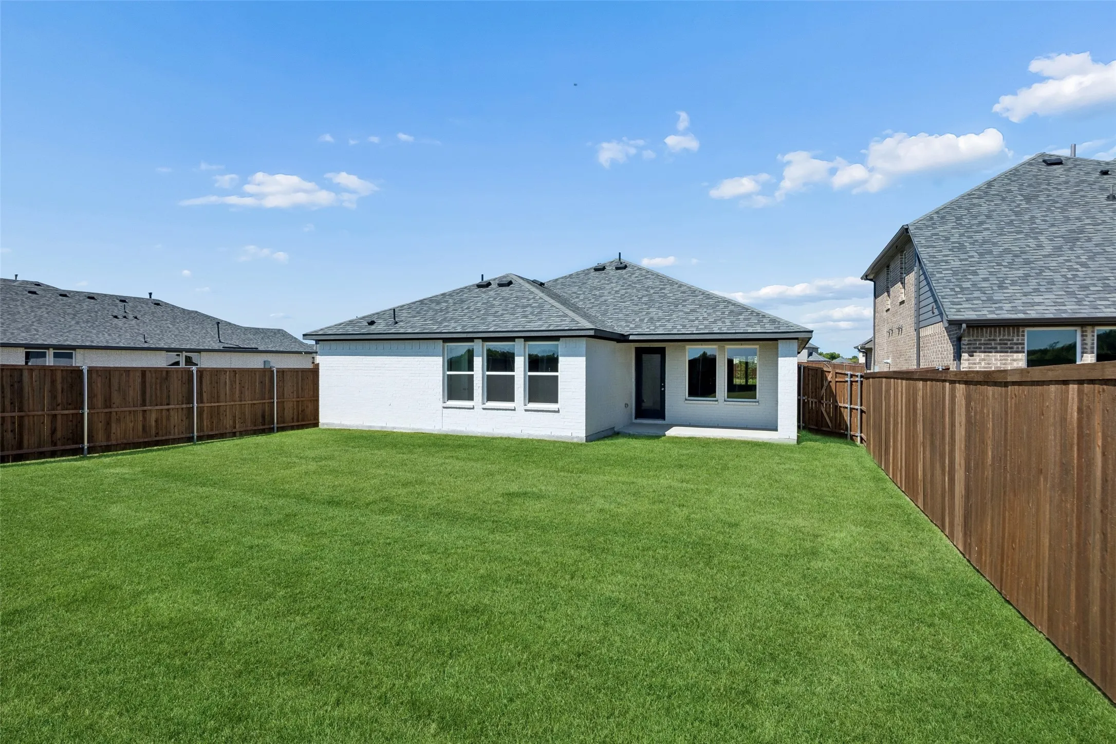 Single Family Residence For Sale in Kaufman County , 426 Lana Drive, Seagoville, Texas 75159, 3 Bedroom, 2 Bathroom, 2 Garage spaces, 1,606 Sqft, built in 2025, mls#21408375, Real Estate Agent in Seagoville, Homes For Sale in Kaufman county, Homes For Sale in Seagoville, Realtor in Seagoville Texas, Real Estate Brokerage Independent Realty Texas, Luminita Cordes Realtor