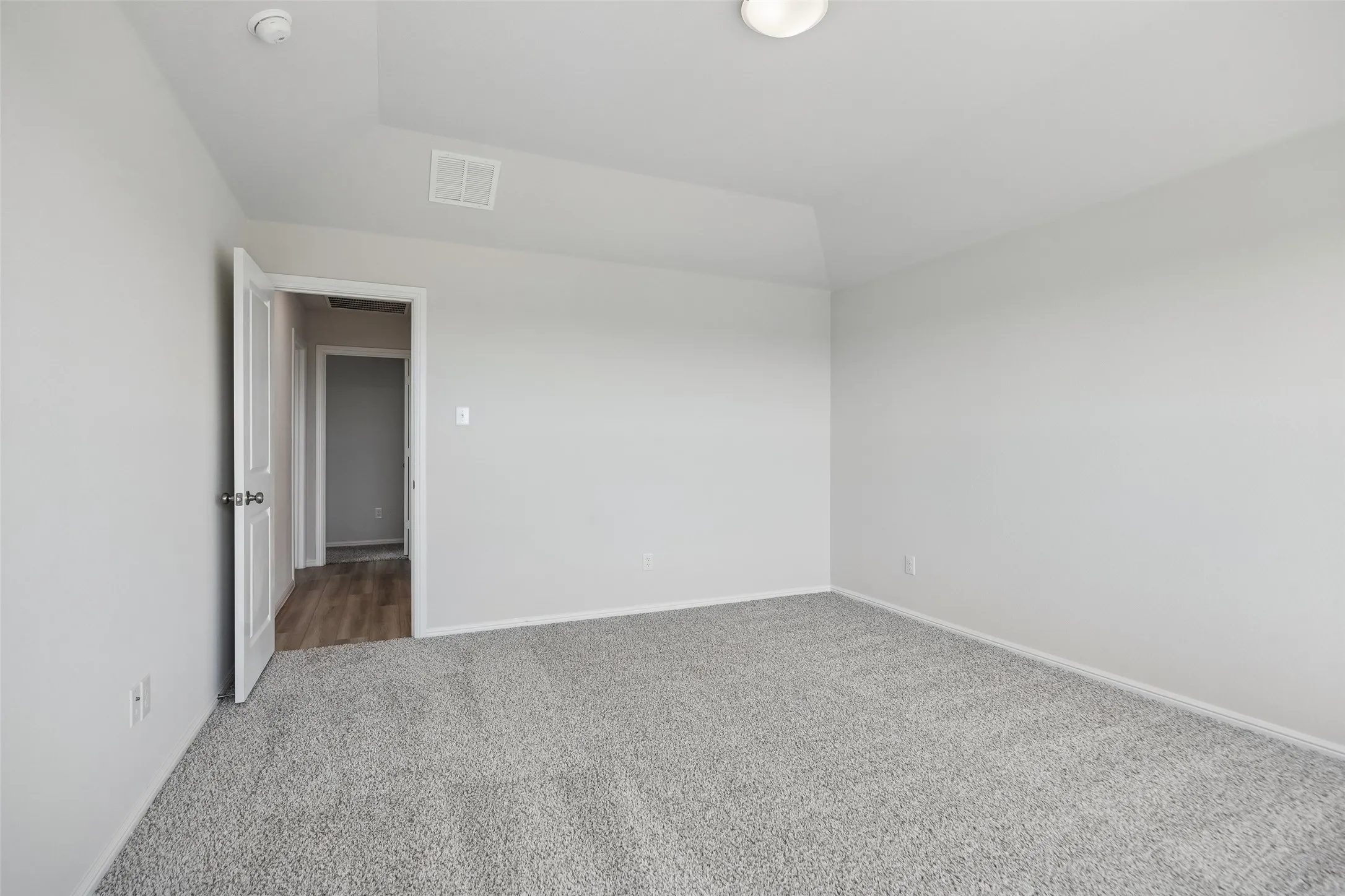 Single Family Residence For Sale in Kaufman County , 426 Lana Drive, Seagoville, Texas 75159, 3 Bedroom, 2 Bathroom, 2 Garage spaces, 1,606 Sqft, built in 2025, mls#21408375, Real Estate Agent in Seagoville, Homes For Sale in Kaufman county, Homes For Sale in Seagoville, Realtor in Seagoville Texas, Real Estate Brokerage Independent Realty Texas, Luminita Cordes Realtor