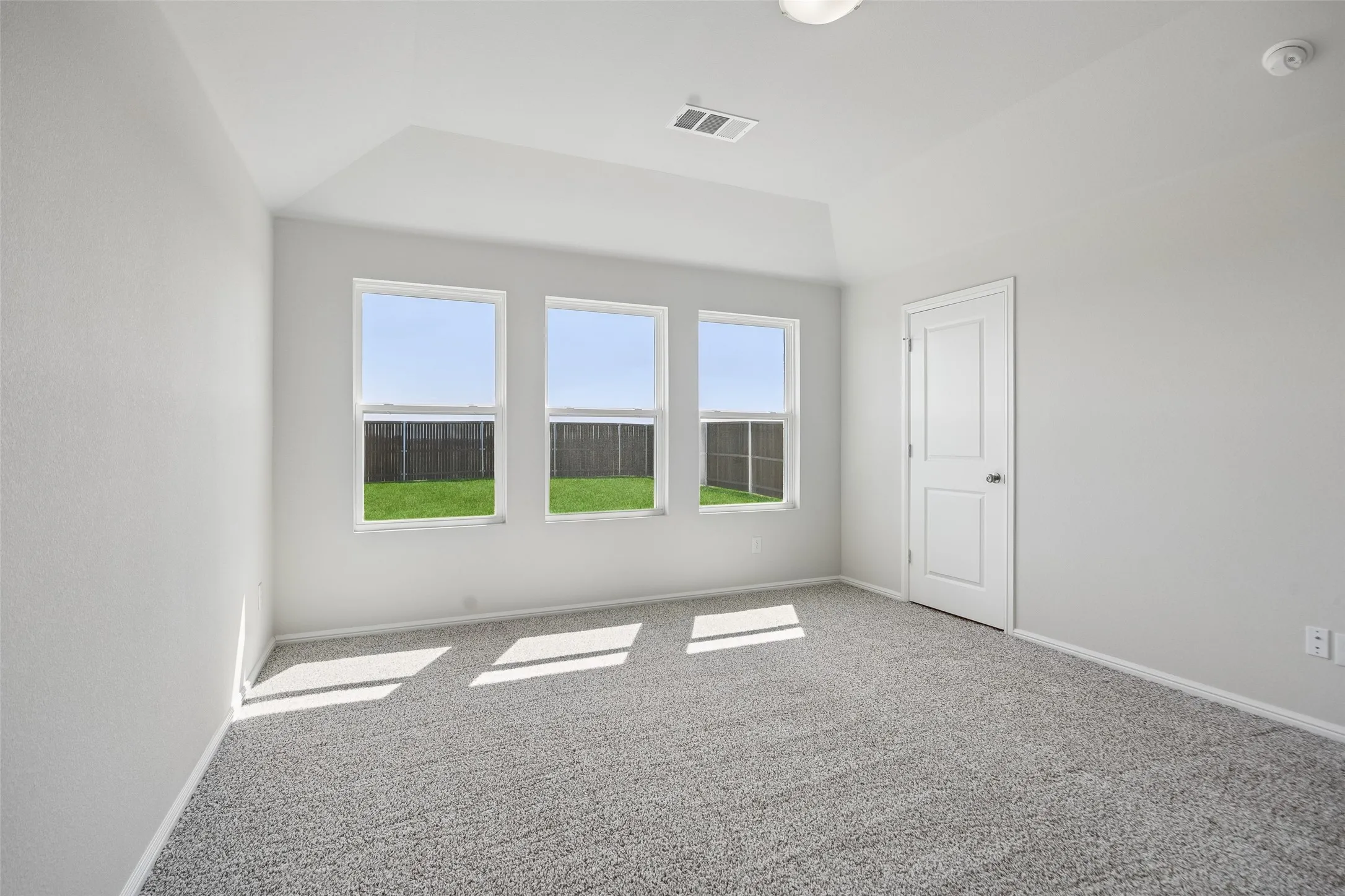 Single Family Residence For Sale in Kaufman County , 426 Lana Drive, Seagoville, Texas 75159, 3 Bedroom, 2 Bathroom, 2 Garage spaces, 1,606 Sqft, built in 2025, mls#21408375, Real Estate Agent in Seagoville, Homes For Sale in Kaufman county, Homes For Sale in Seagoville, Realtor in Seagoville Texas, Real Estate Brokerage Independent Realty Texas, Luminita Cordes Realtor