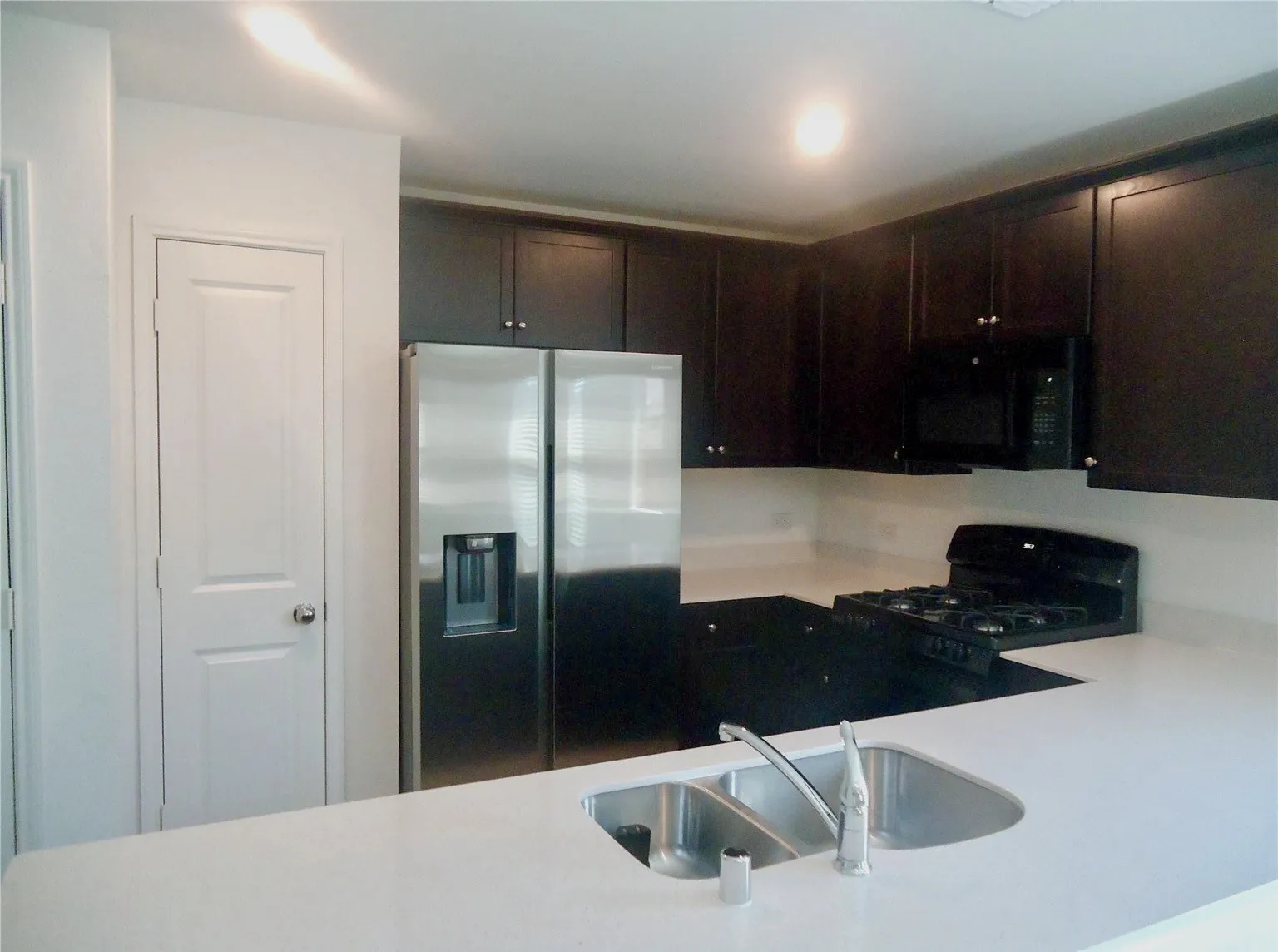 Single Family Residence For Rent in Denton County , 3609 Harper Street, Little Elm, Texas 75068, 3 Bedroom, 2 Bathroom, 2 Garage spaces, 1,320 Sqft, built in 2023, mls#21408172, Real Estate Agent in Little Elm, Homes For Rent in Denton county, Homes For Rent in Little Elm, Realtor in Little Elm Texas, Real Estate Brokerage Independent Realty Texas, Luminita Cordes Realtor