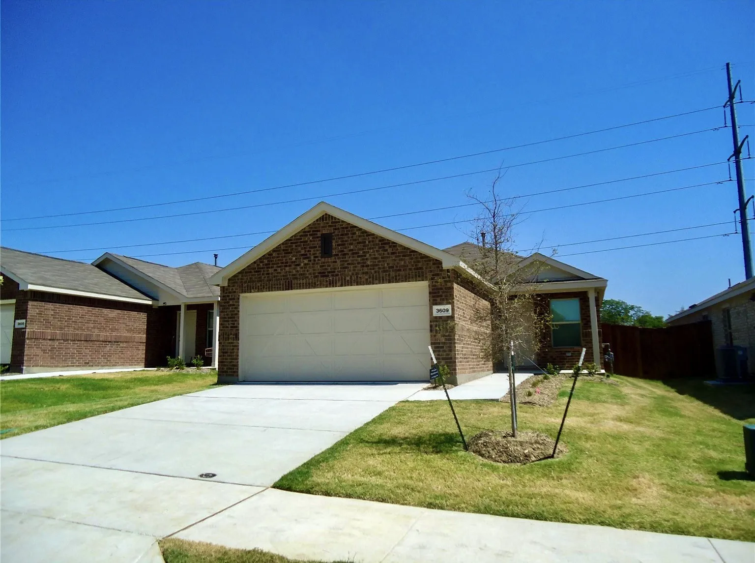 Single Family Residence For Rent in Denton County , 3609 Harper Street, Little Elm, Texas 75068, 3 Bedroom, 2 Bathroom, 2 Garage spaces, 1,320 Sqft, built in 2023, mls#21408172, Real Estate Agent in Little Elm, Homes For Rent in Denton county, Homes For Rent in Little Elm, Realtor in Little Elm Texas, Real Estate Brokerage Independent Realty Texas, Luminita Cordes Realtor
